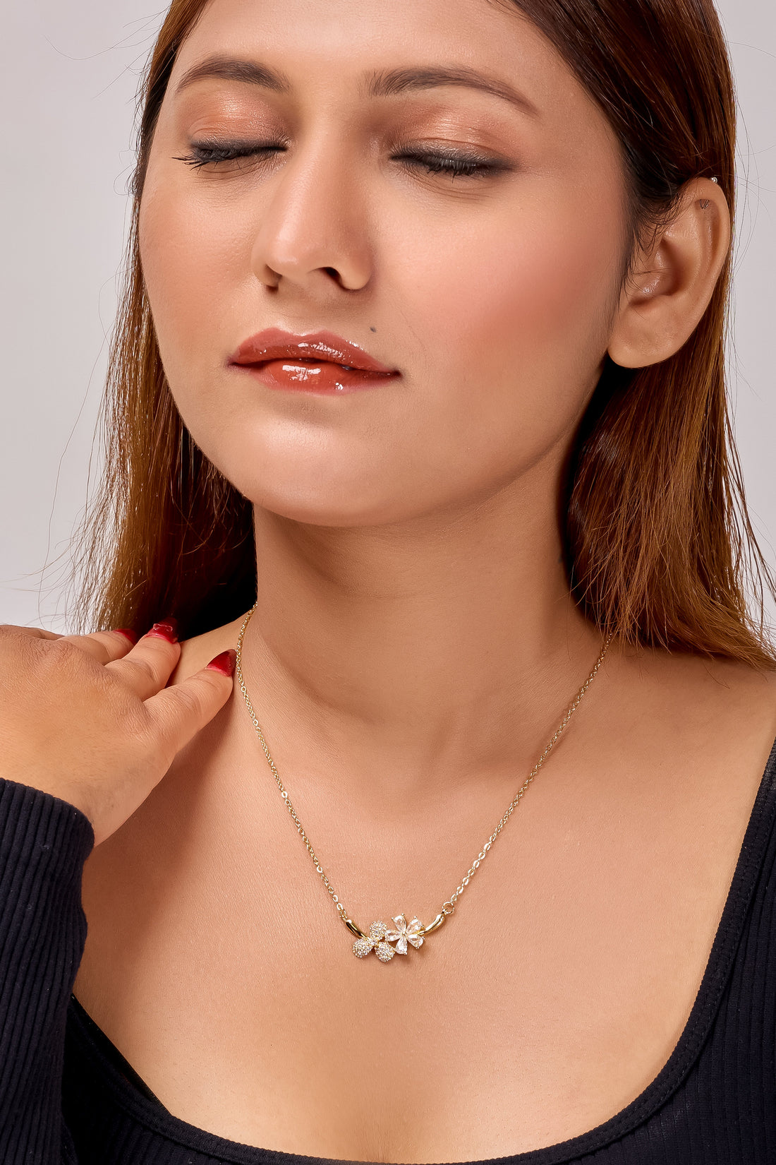 Foliage Grace Neckless GWN -11