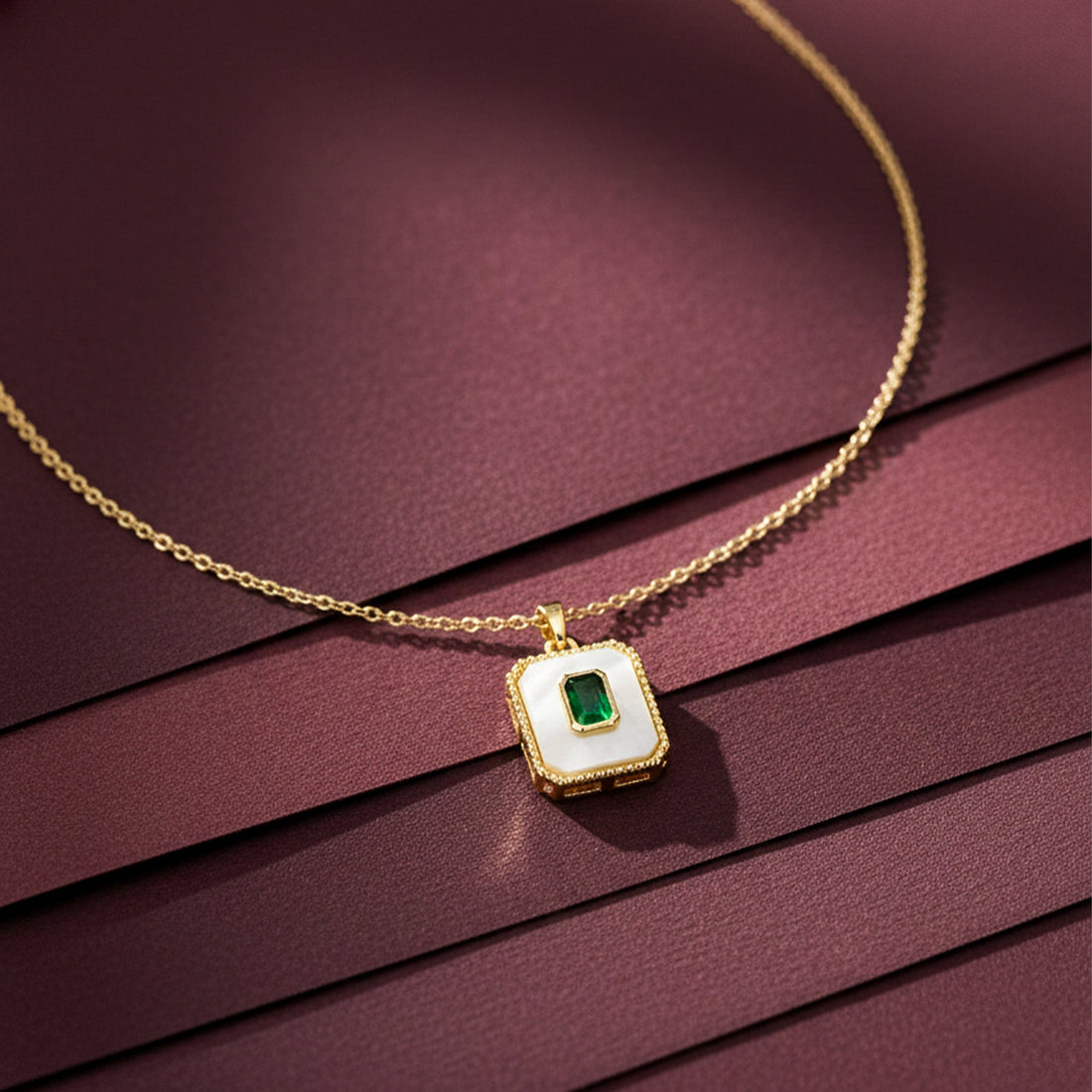 Timeless-Inspired Verde Women Neckless GWN -94