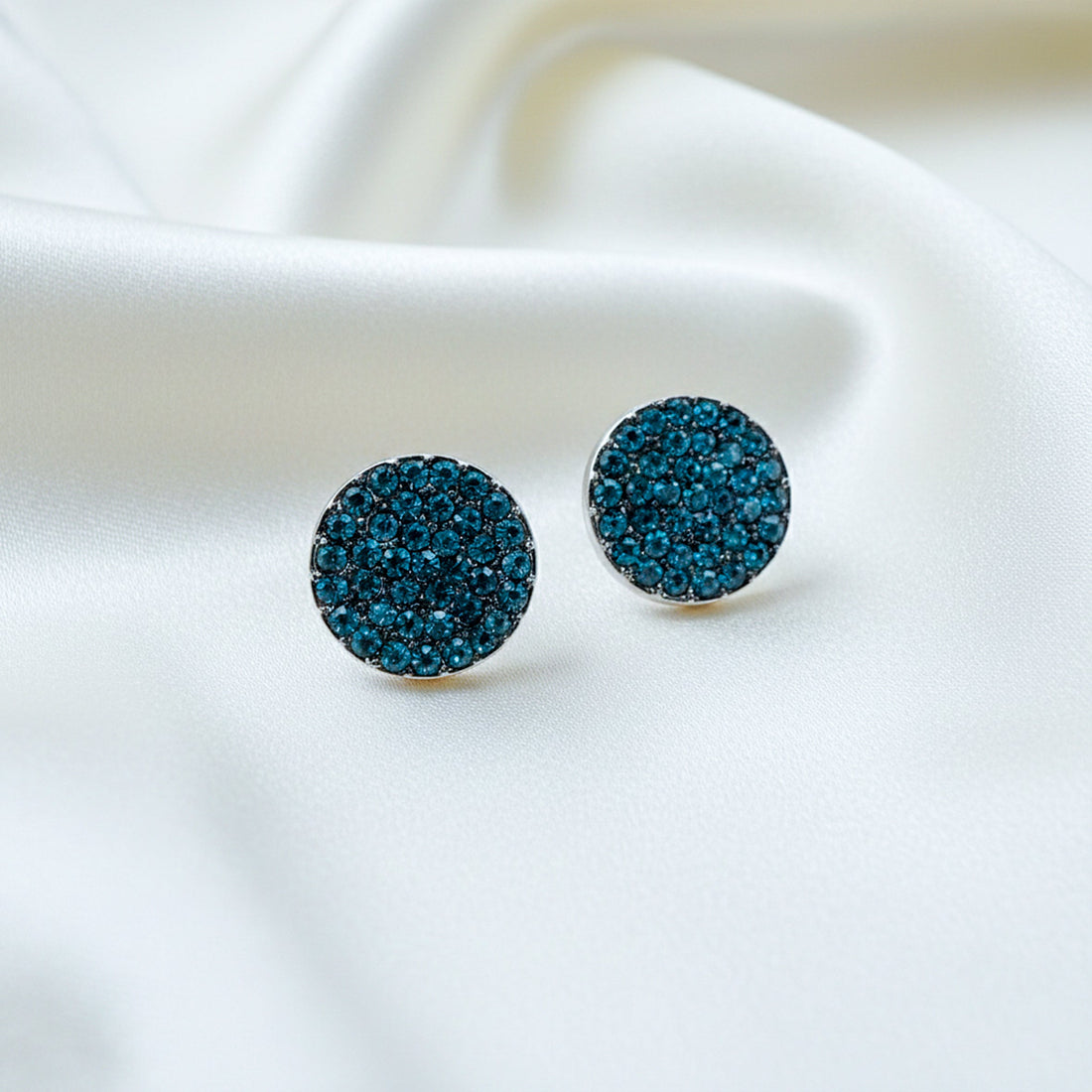Gold Midnight Blue Pavé Stud Stud Earrings for women - Finora Jewels