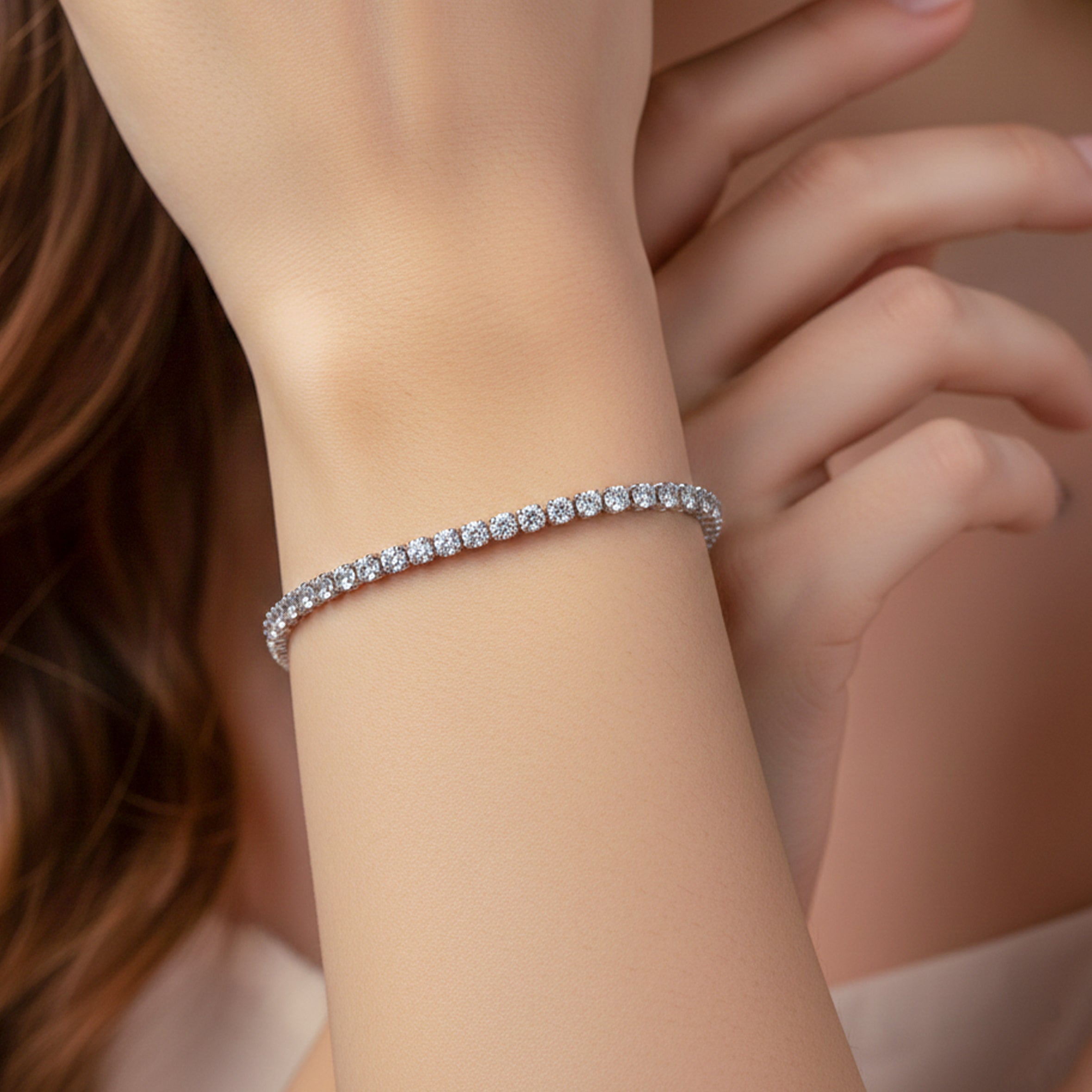 Ishq Silver Solo-Stone Braclate GWB -30