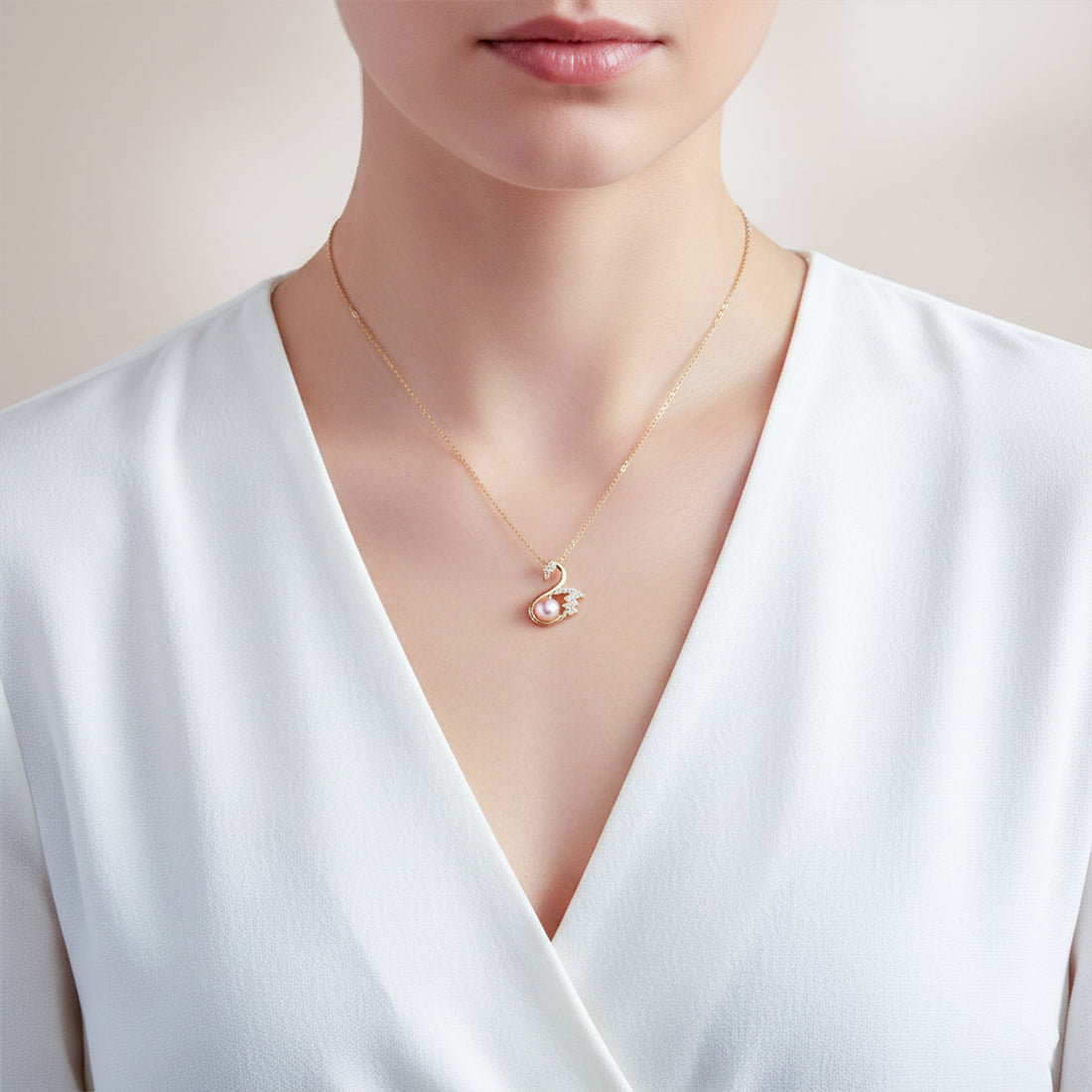 Swan Necklace for women in Gold - Finora Jewels