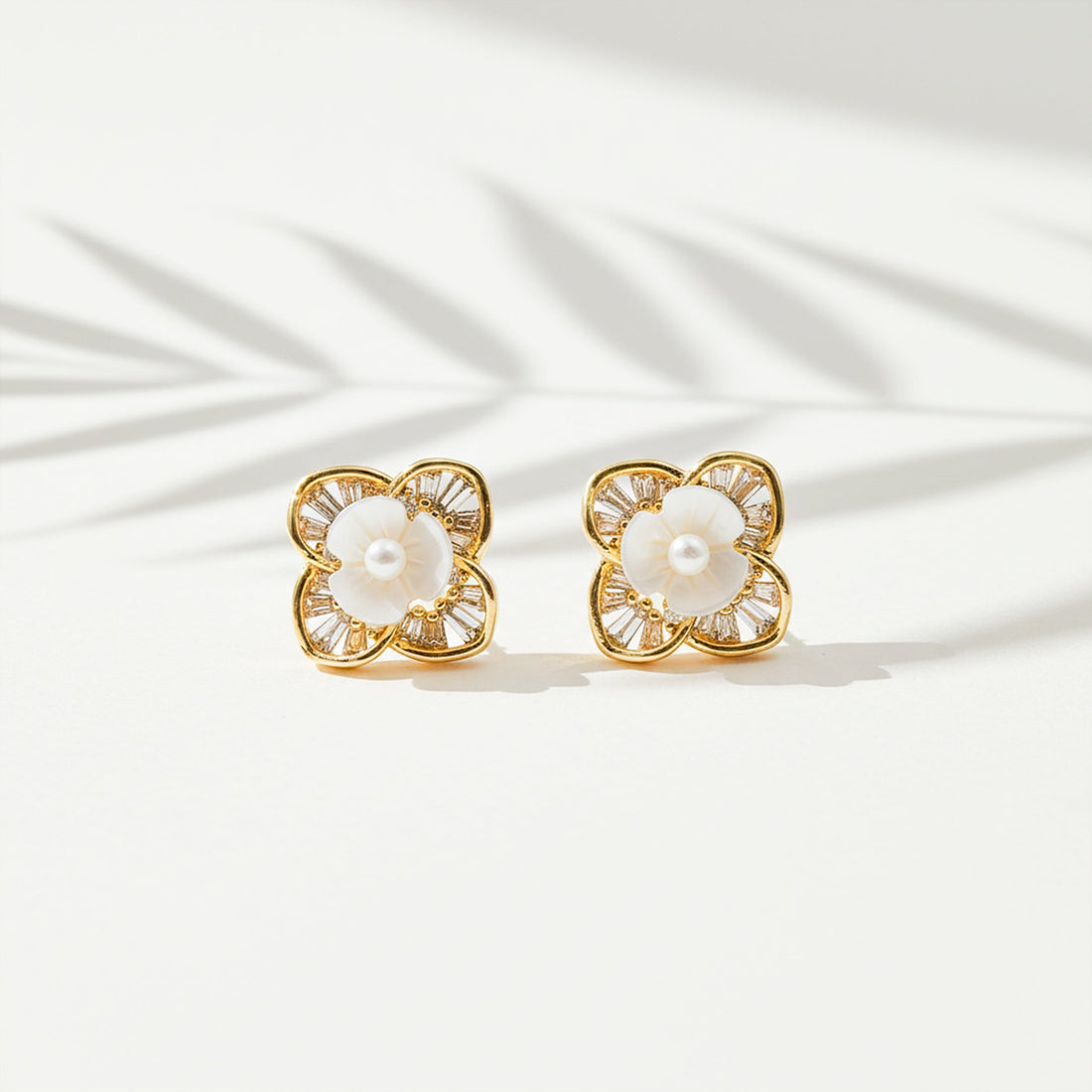 TARINI BLOOM Earring GWE -26