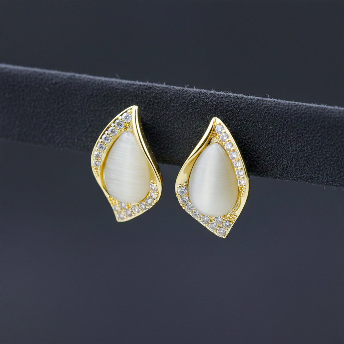 Women Stud Earrings Elegant Teardrop Crystal Stud Gold jewellery - Finora Jewels