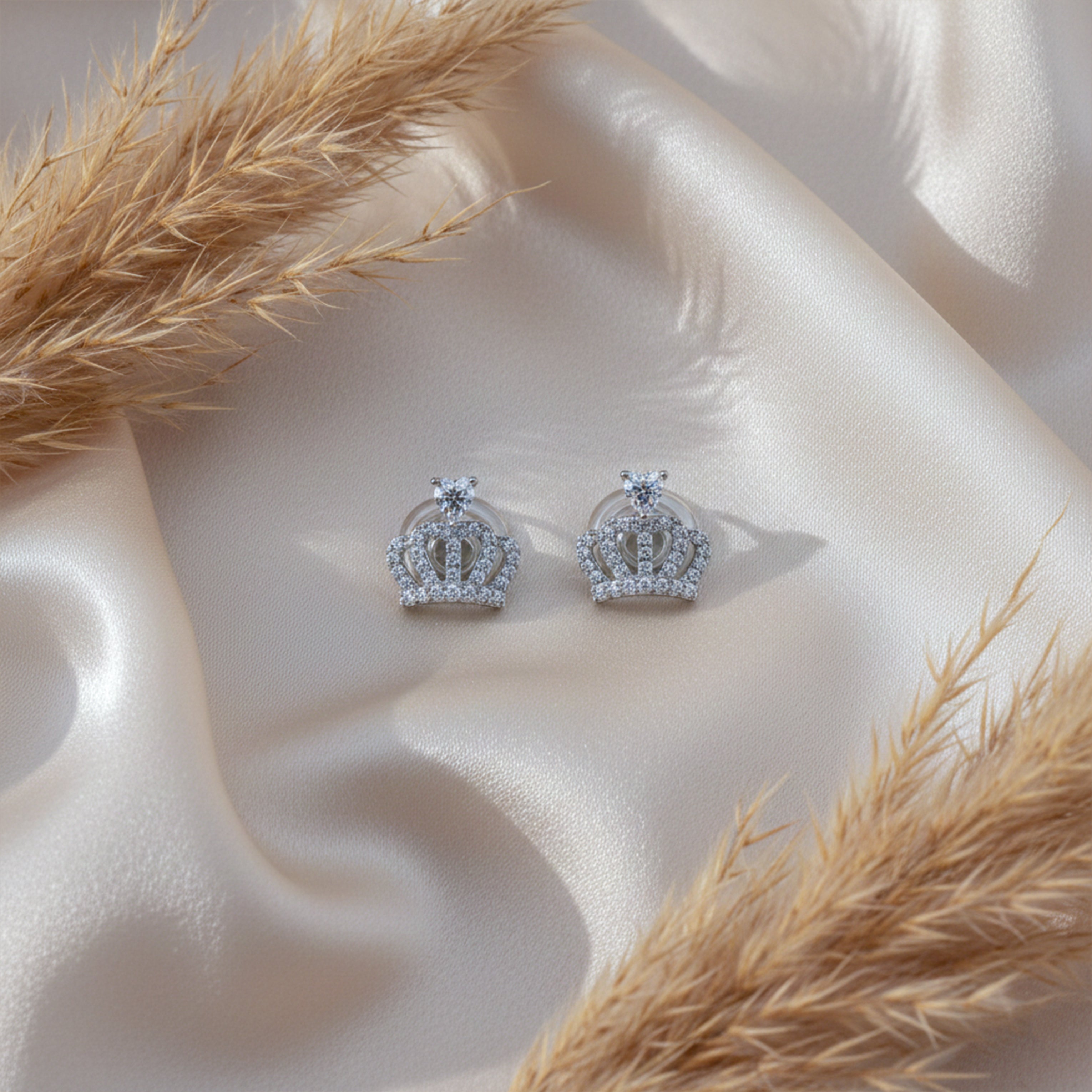 Crown Crystal Stud Stud Earrings for women in Gold - Finora Jewels