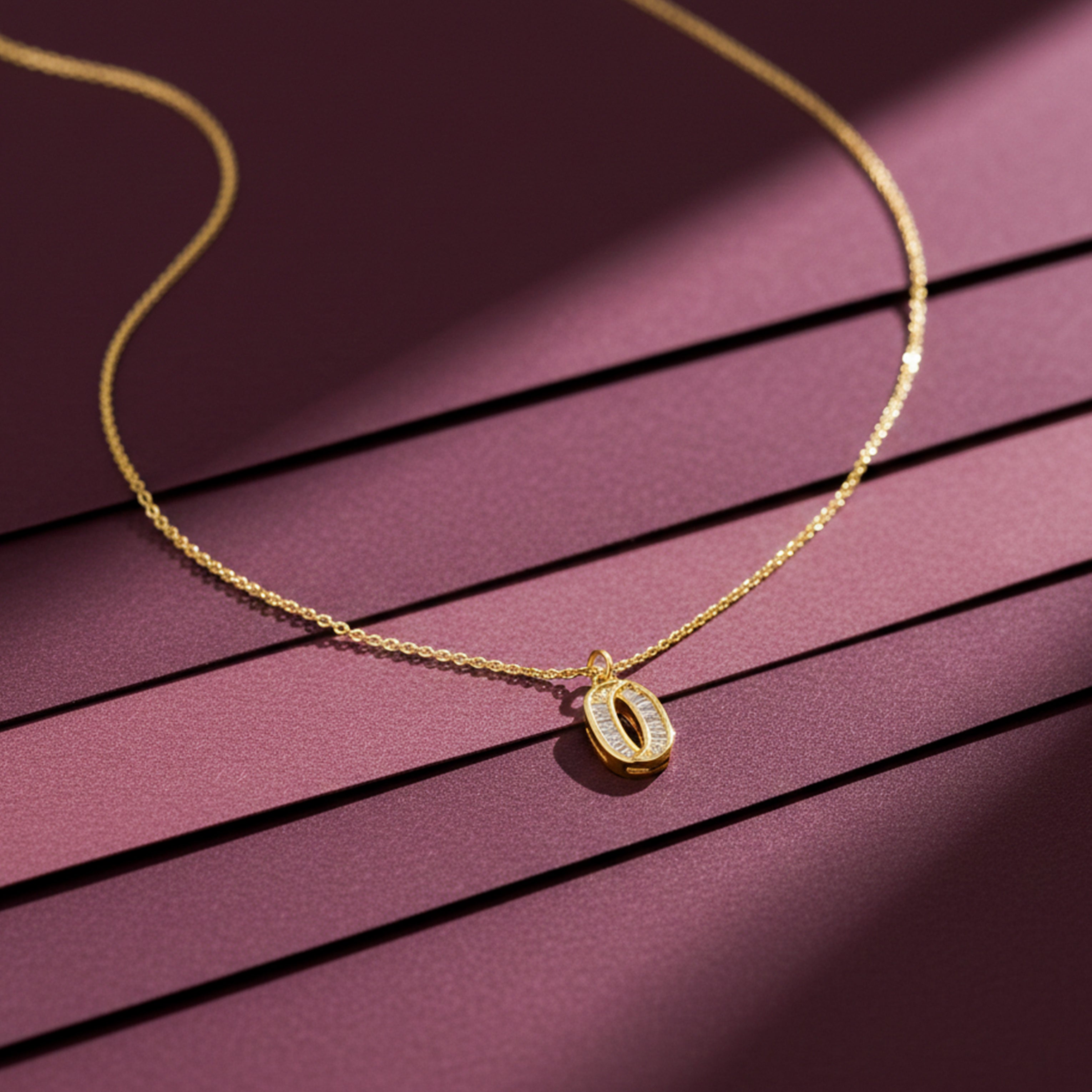 Gold Oval Spark Necklace for women - Finora Jewels
