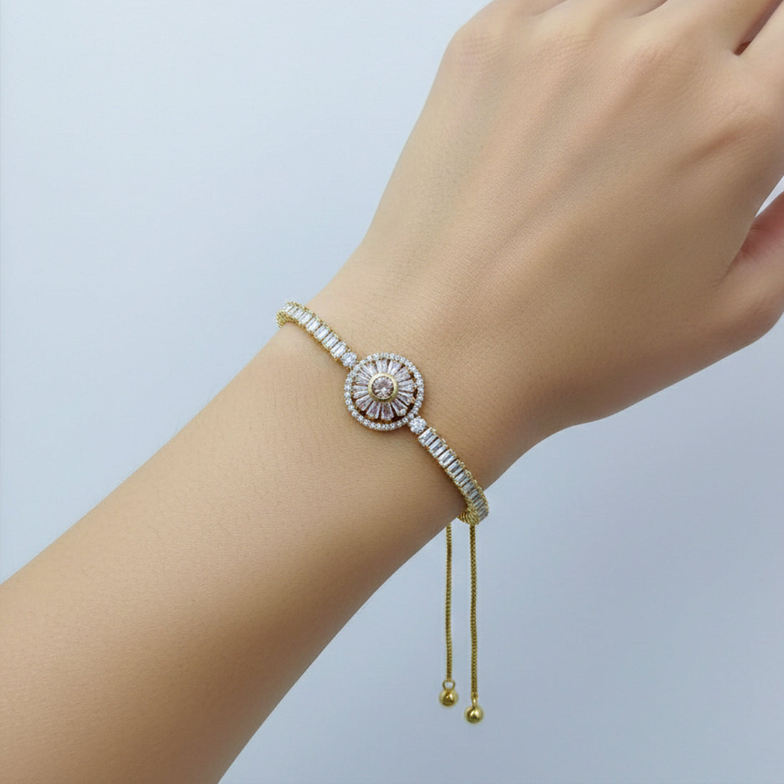 Radiance Bracelet for women in Gold - Finora Jewels