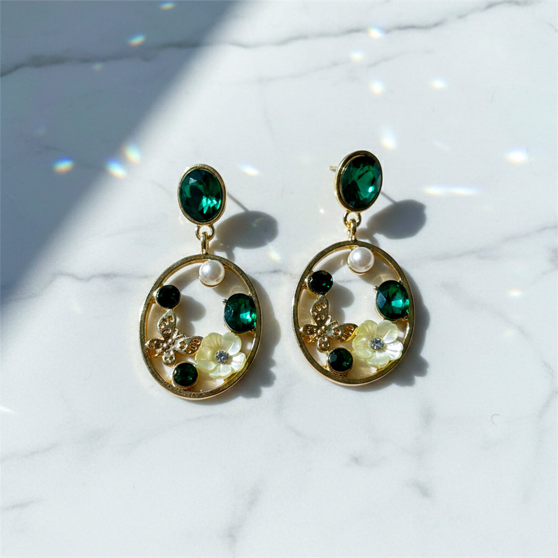 Vintage-Style Nature-Inspired Dangle Stud Earrings for women in Gold - Finora Jewels