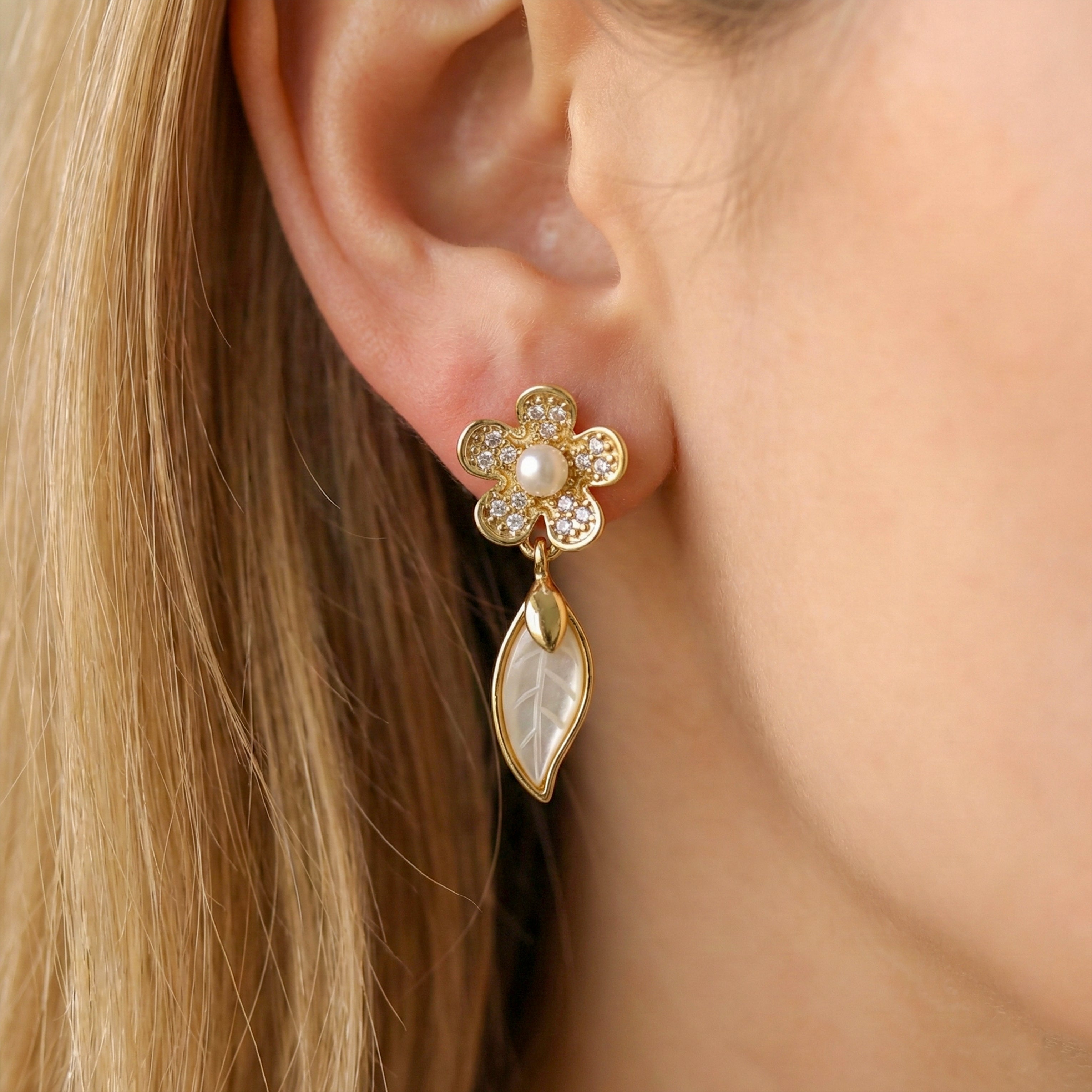 Women Stud Earrings Pearl Leaf Gold jewellery - Finora Jewels