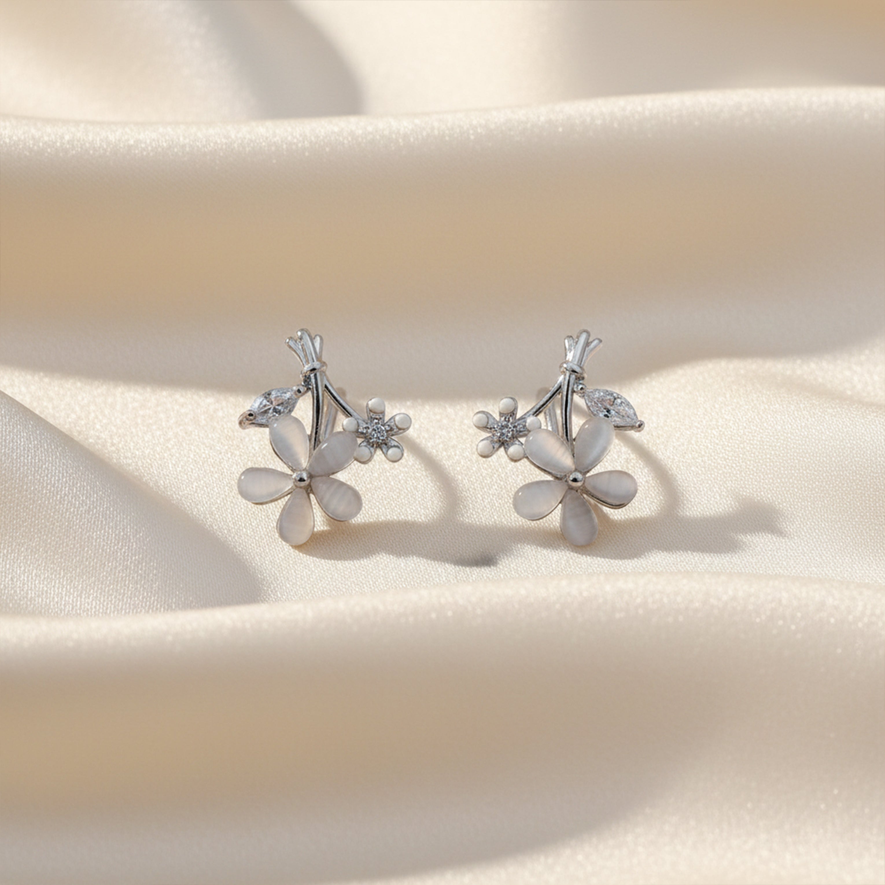 Silver Foliage Bloom Post Ear Studs GWE -111