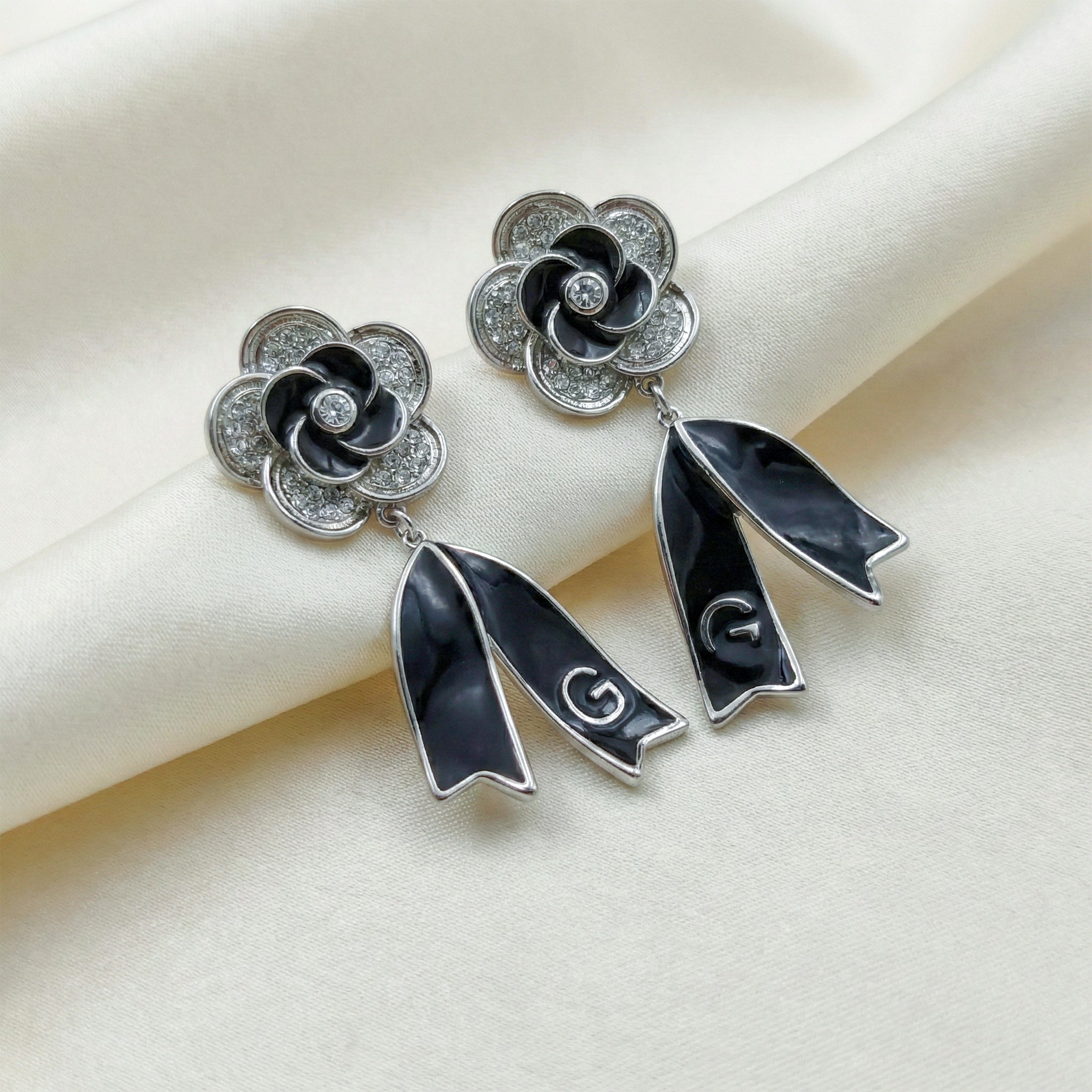Onyx Bloom Drop Drop Earrings for women in Silver - Finora Jewels