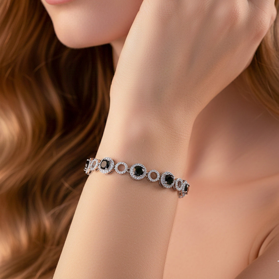 Women Bracelet Black Circle Silver jewellery - Finora Jewels