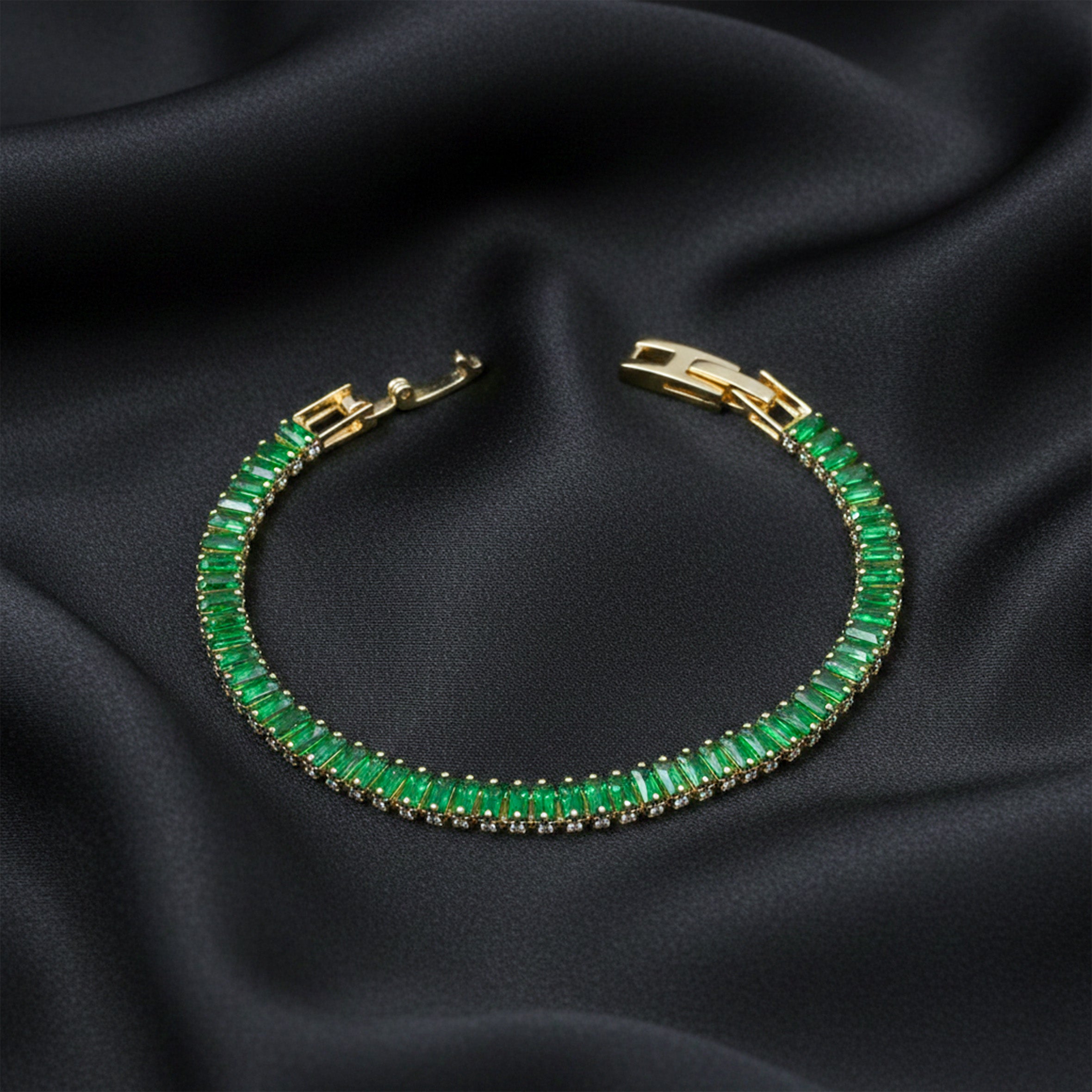 Emerald Baguette Tennis Bracelet for women in Gold - Finora Jewels