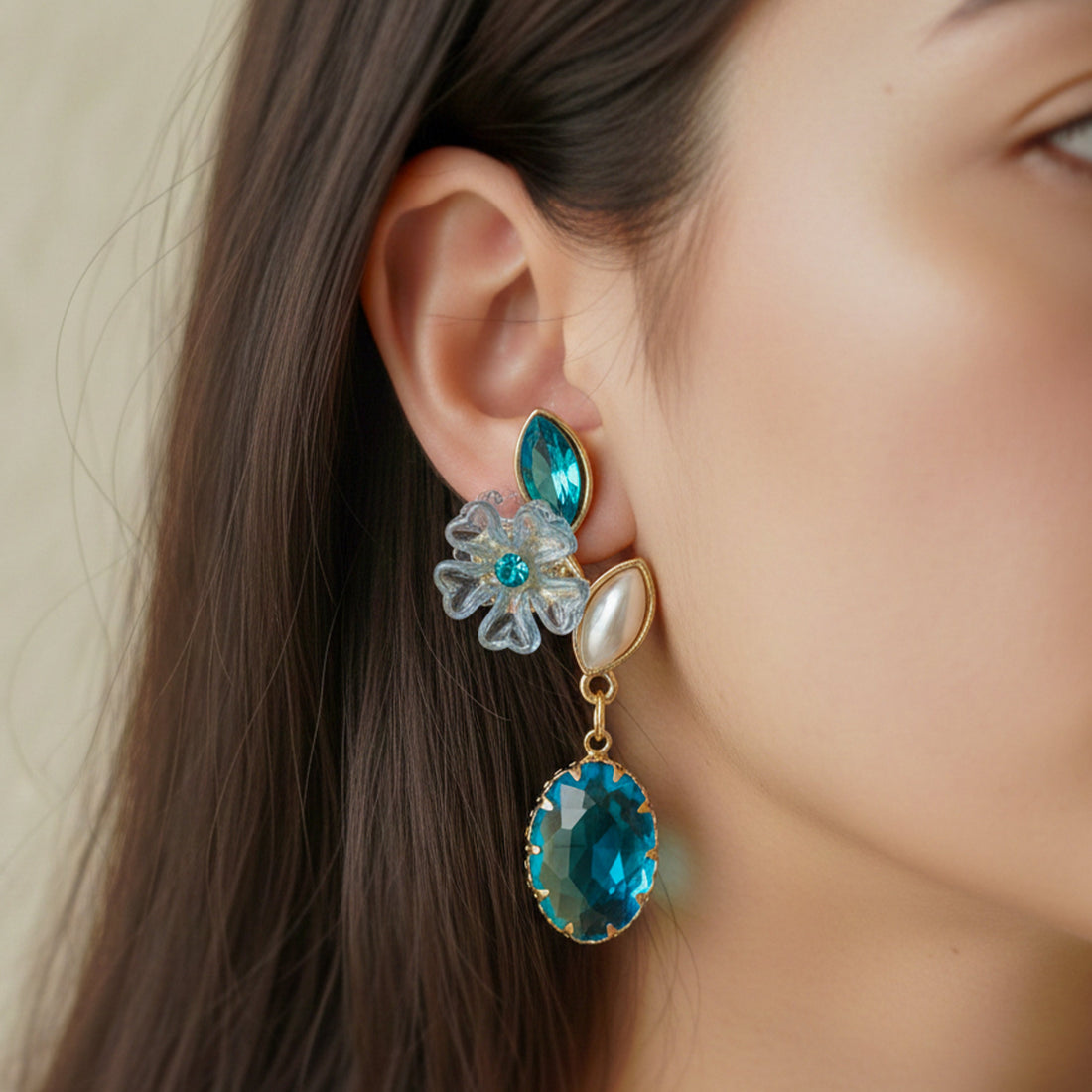 Aqua Foliage Ear Studs GWE -239