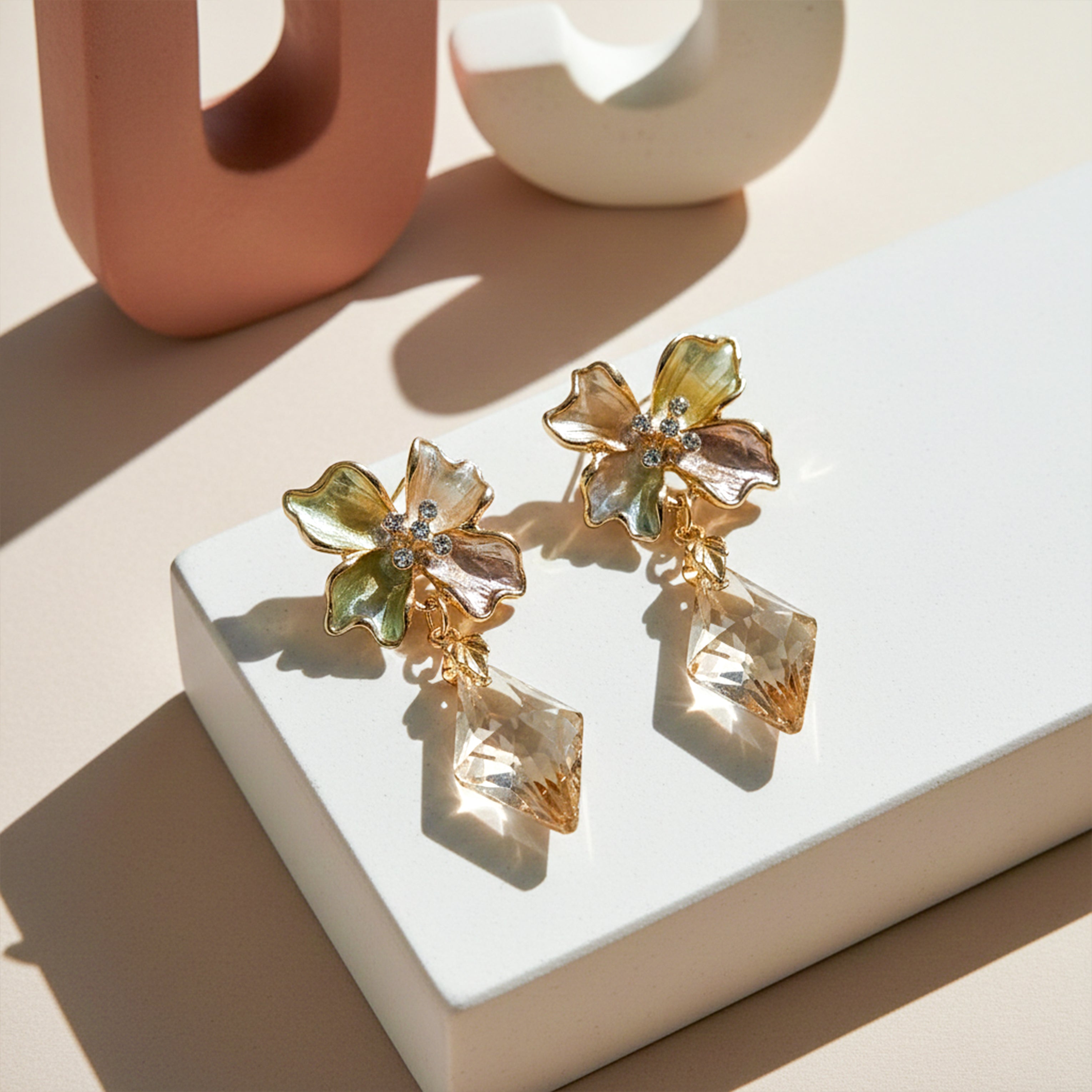Cubic Zirconia Dangle Ear Studs GWE -208