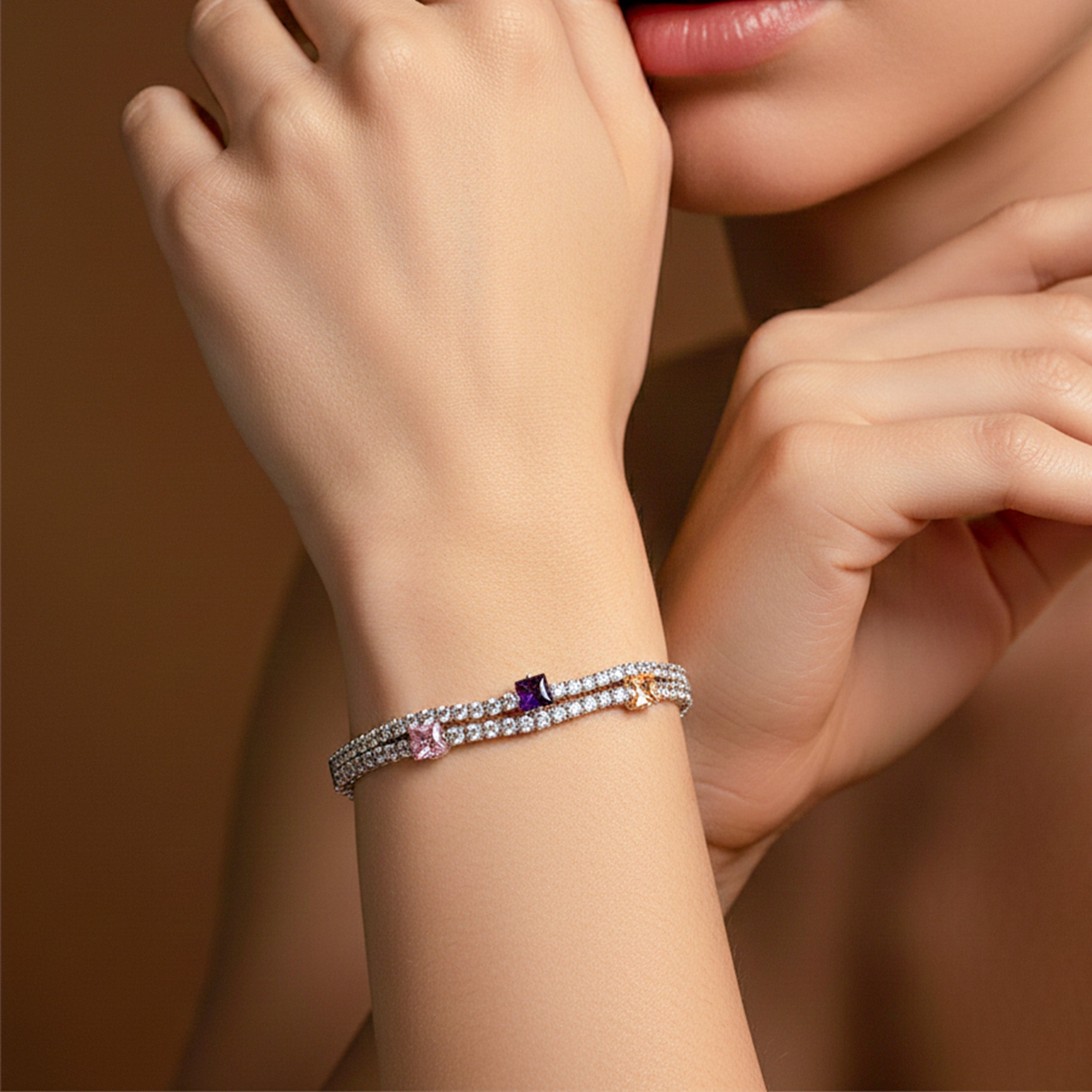 Nisha Crescent Slider Kangan GWB -22