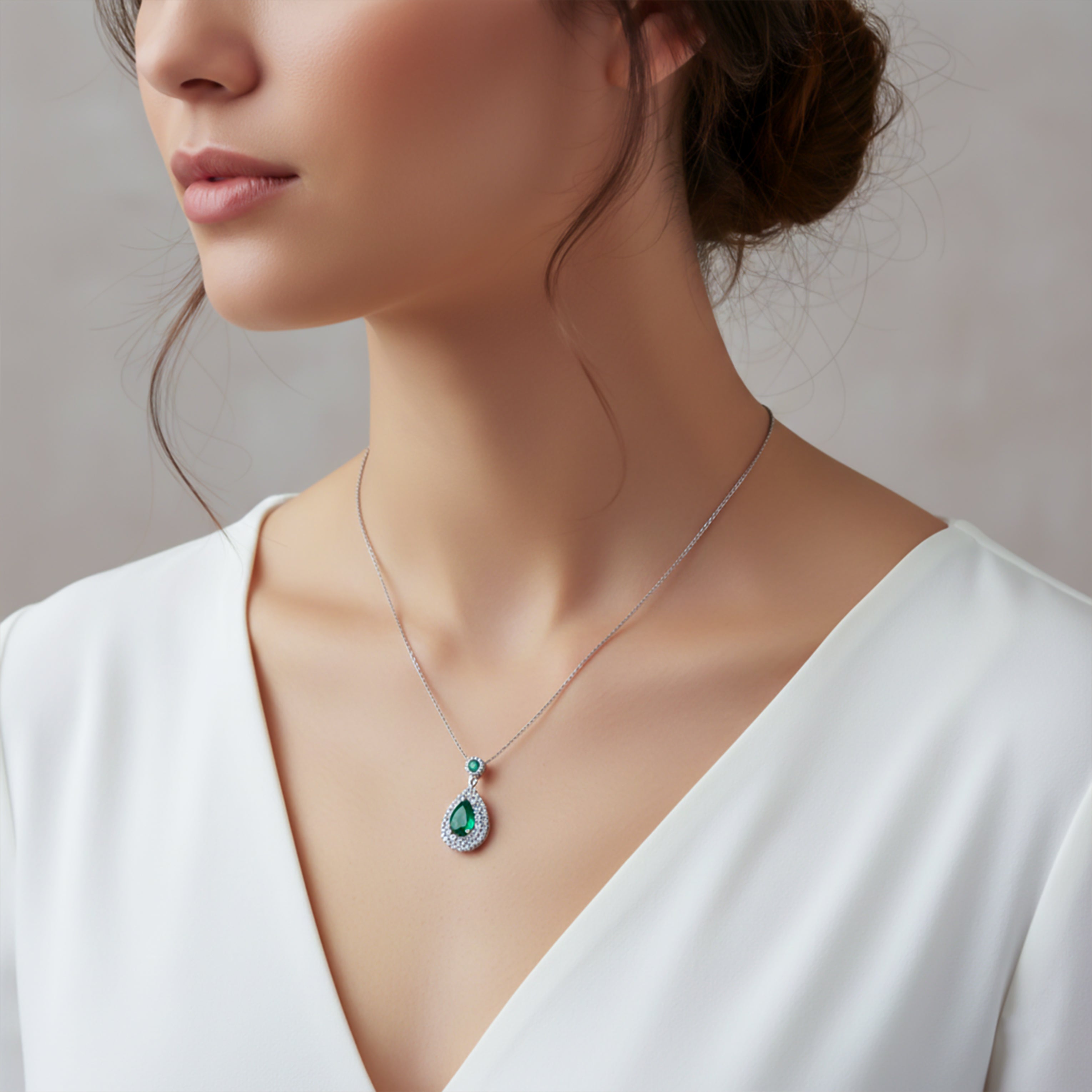Pear-Cut Encircled Locket Link Set GWN -106