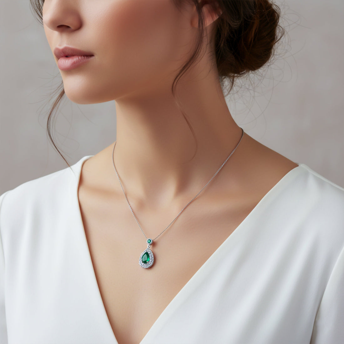 Pear-Cut Encircled Locket Link Set GWN -106