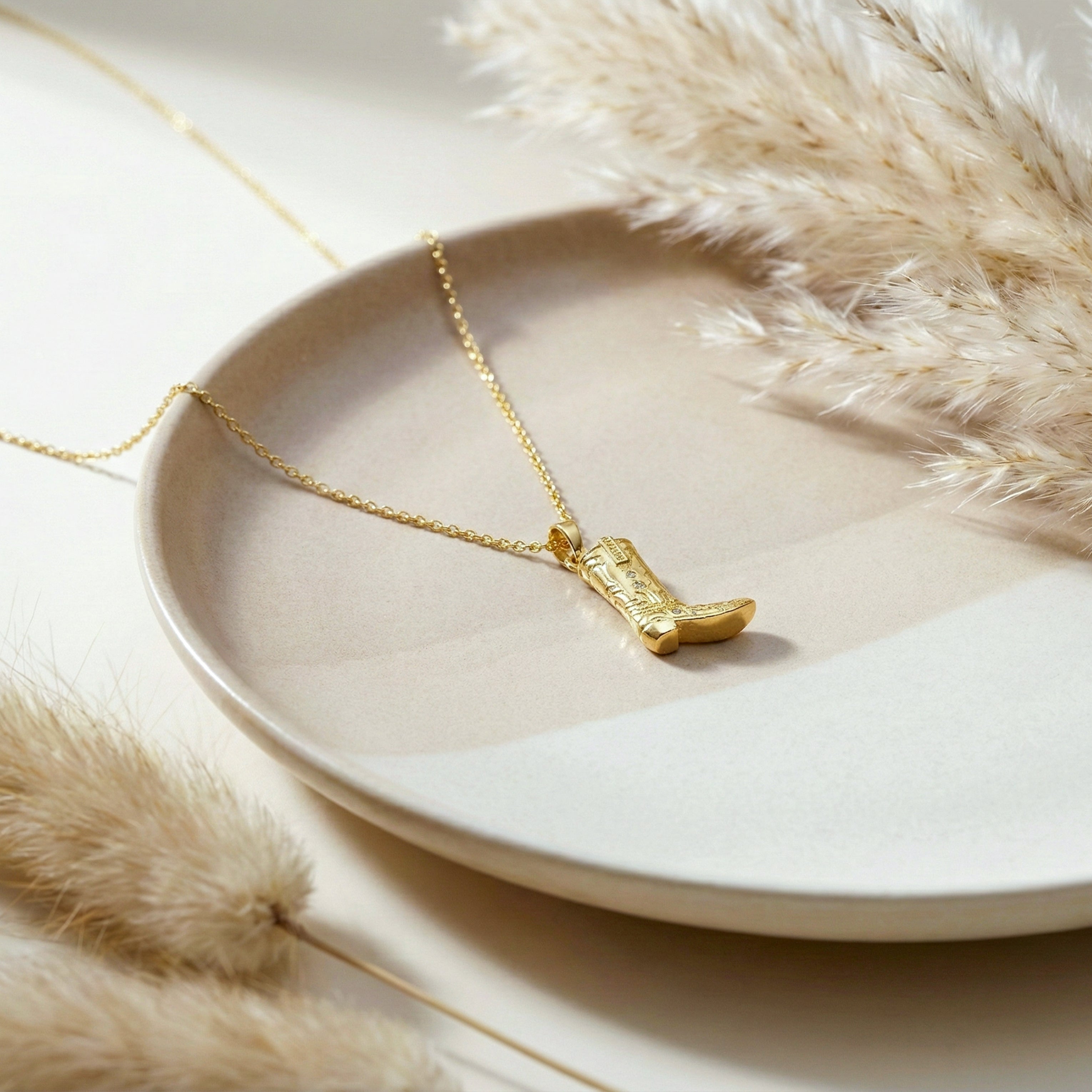 Women Necklace Cowboy Boot Gold jewellery - Finora Jewels