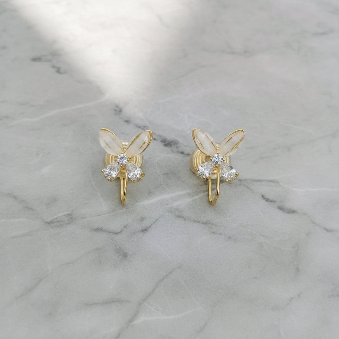 Gold-Toned Bloom Hoop Post Ear Studs GWE -101