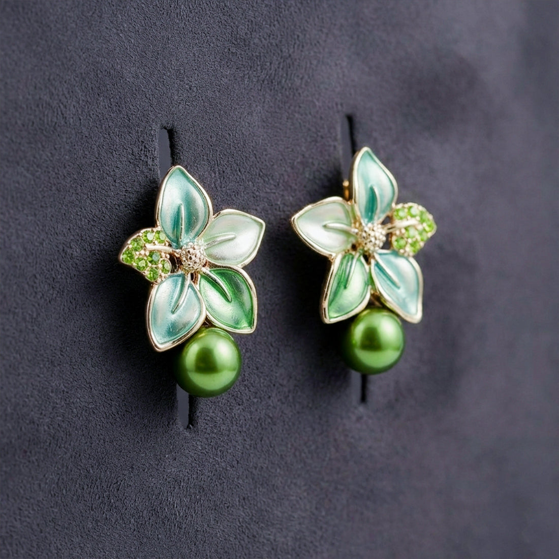 Women Stud Earrings Enamel Pearl Gold jewellery - Finora Jewels