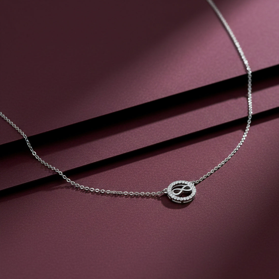 Encircled Locket Link Set GWN -49