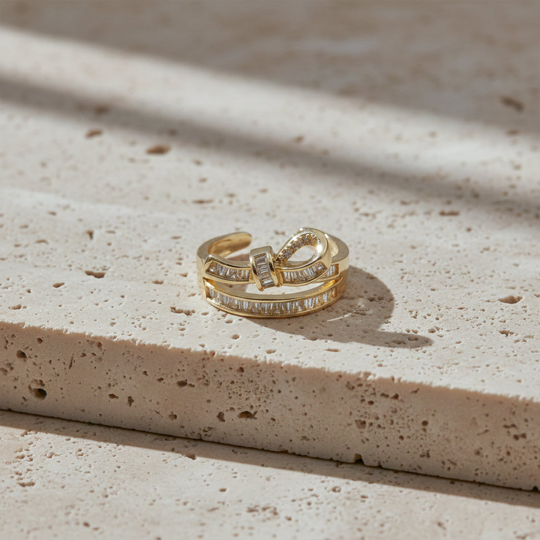Gold-Toned Luxe Knot Band Band GWR -50