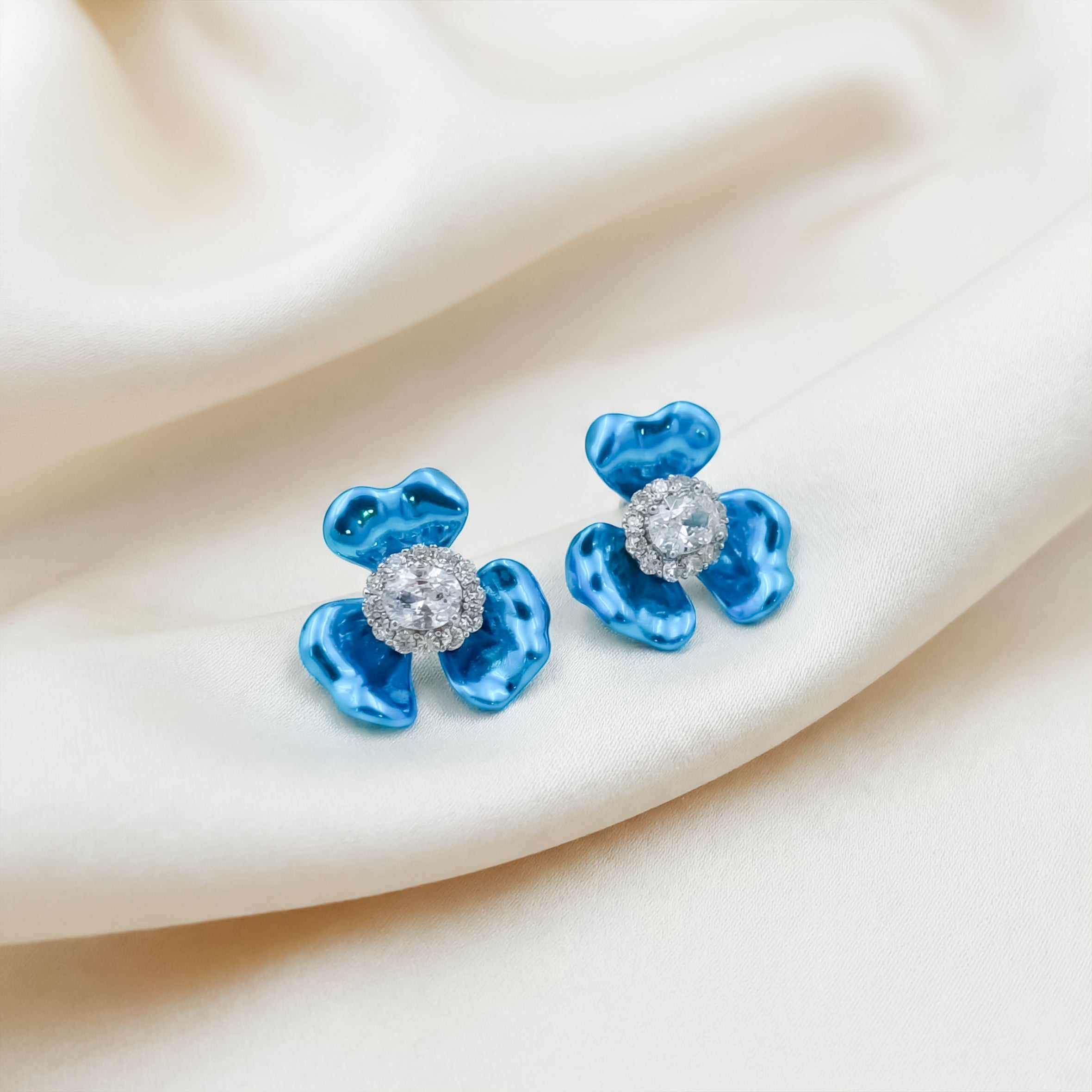 Blue Foliage Cubic Zirconia Studs GWE -108