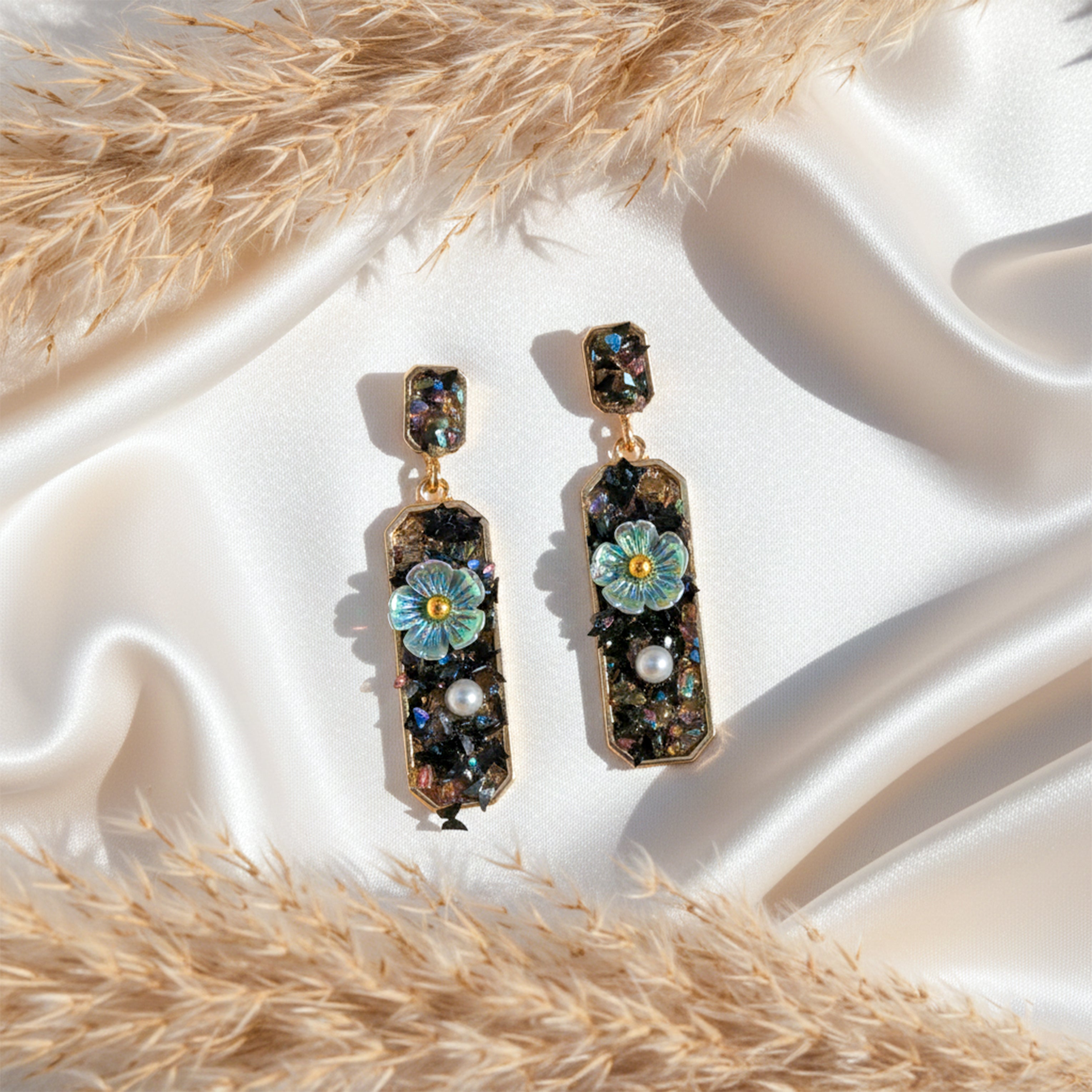 Iris Bloom Moti Dangle Ear Studs GWE -243