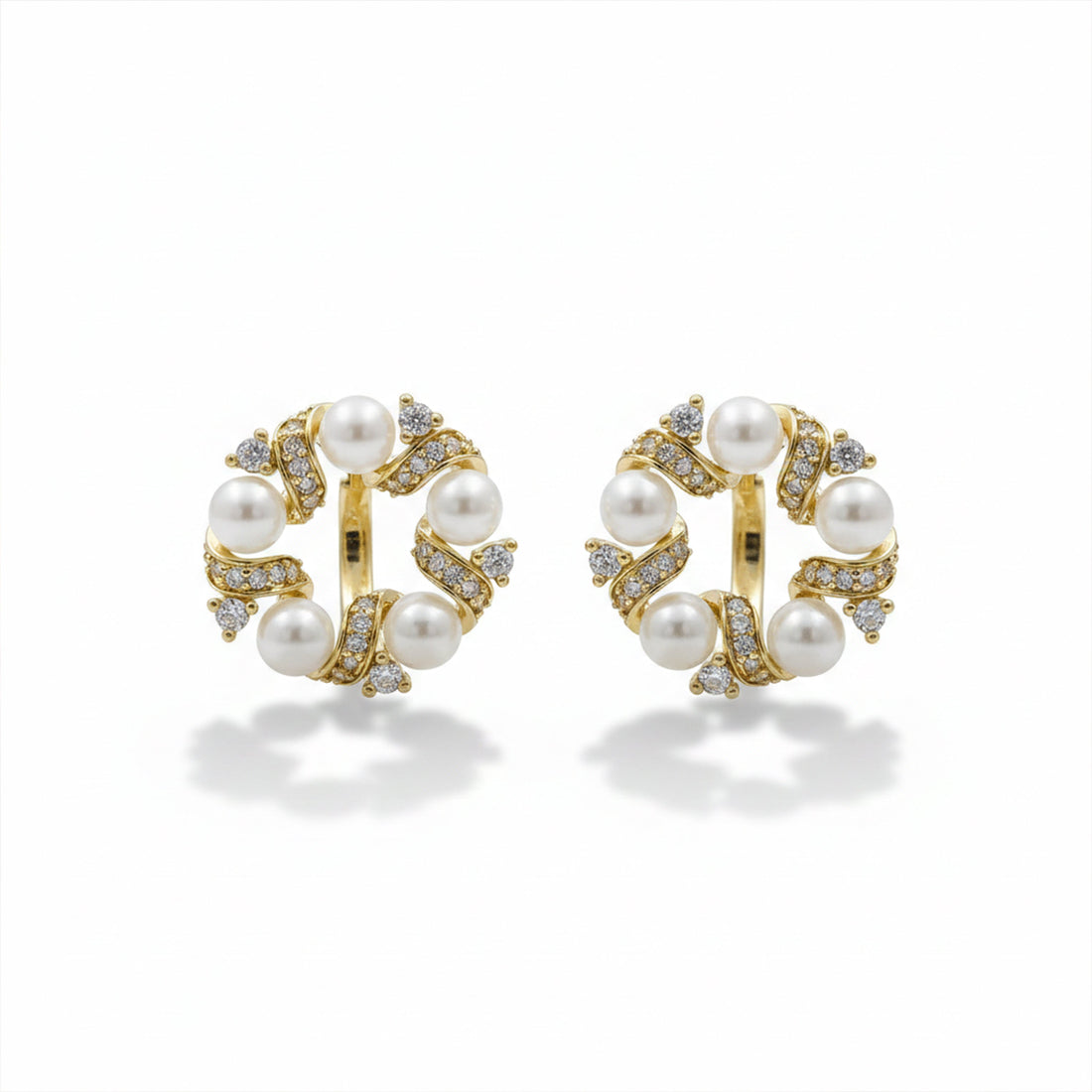 Women Stud Earrings Pearl & Crystal Circle Stud Gold jewellery - Finora Jewels