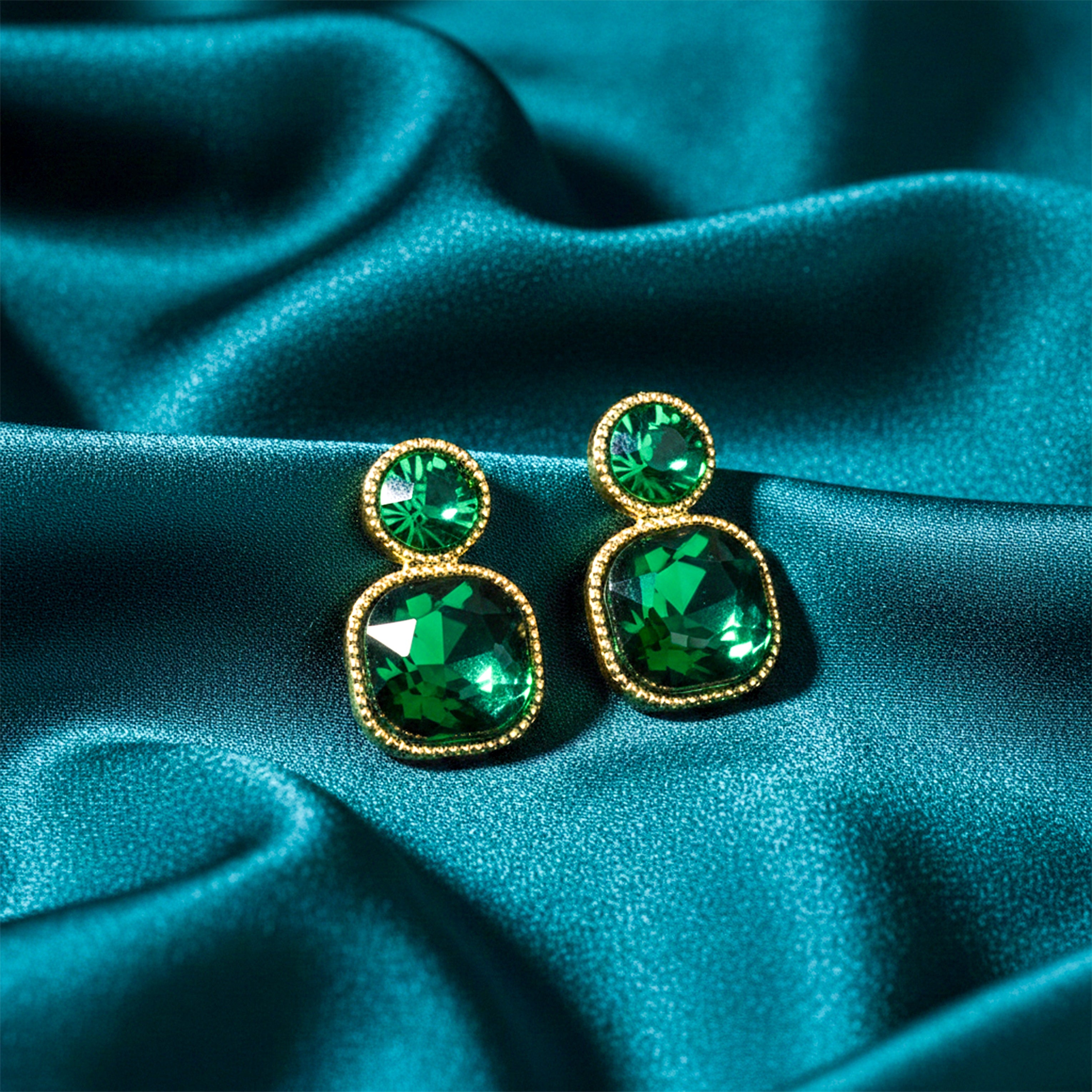Gold Emerald Square Stud Earrings for women - Finora Jewels