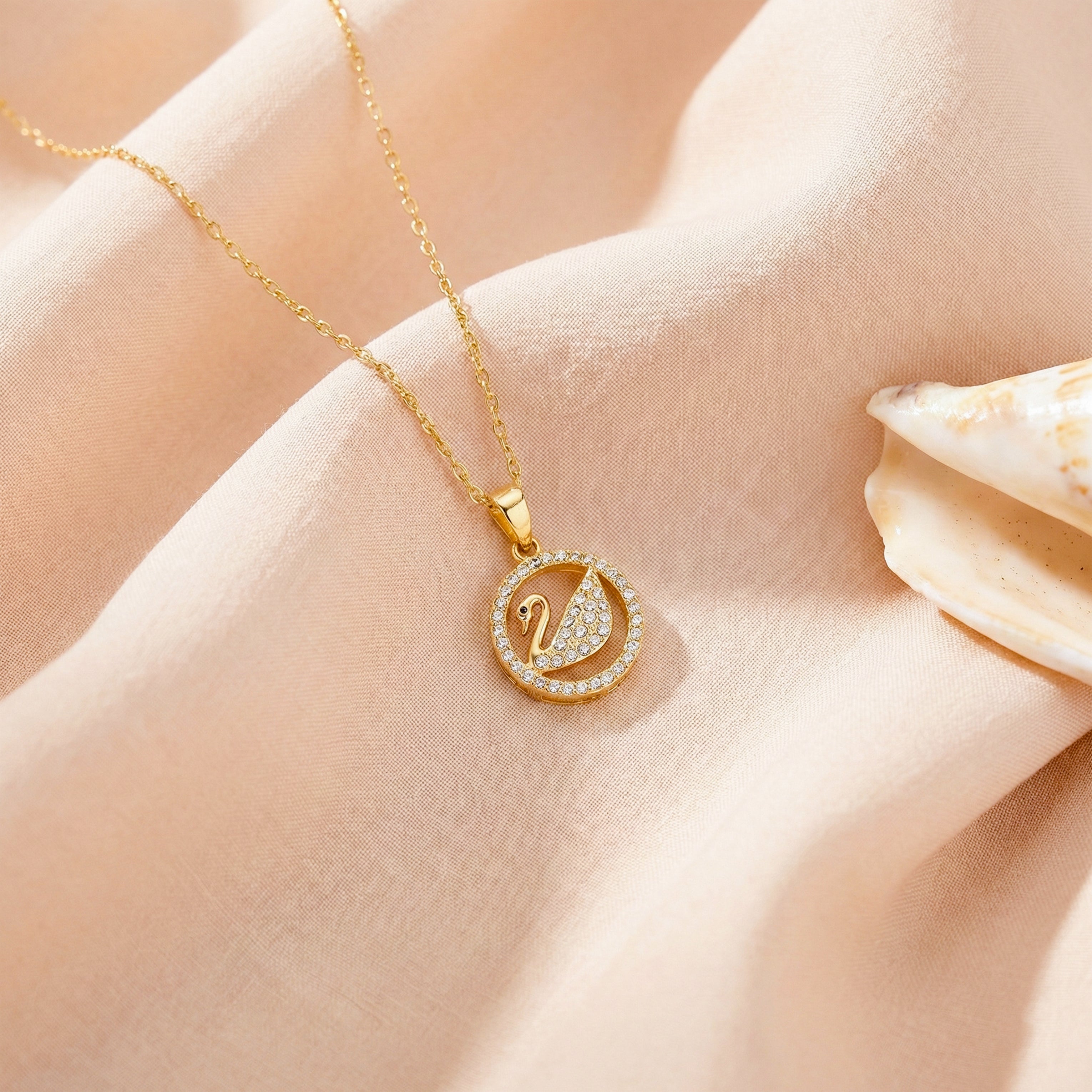 Swan Graceful Locket Link Set GWN -8