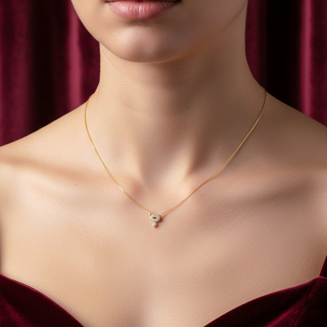 Gold-Toned Quatrefoil Spark Locket Link Set GWN -55