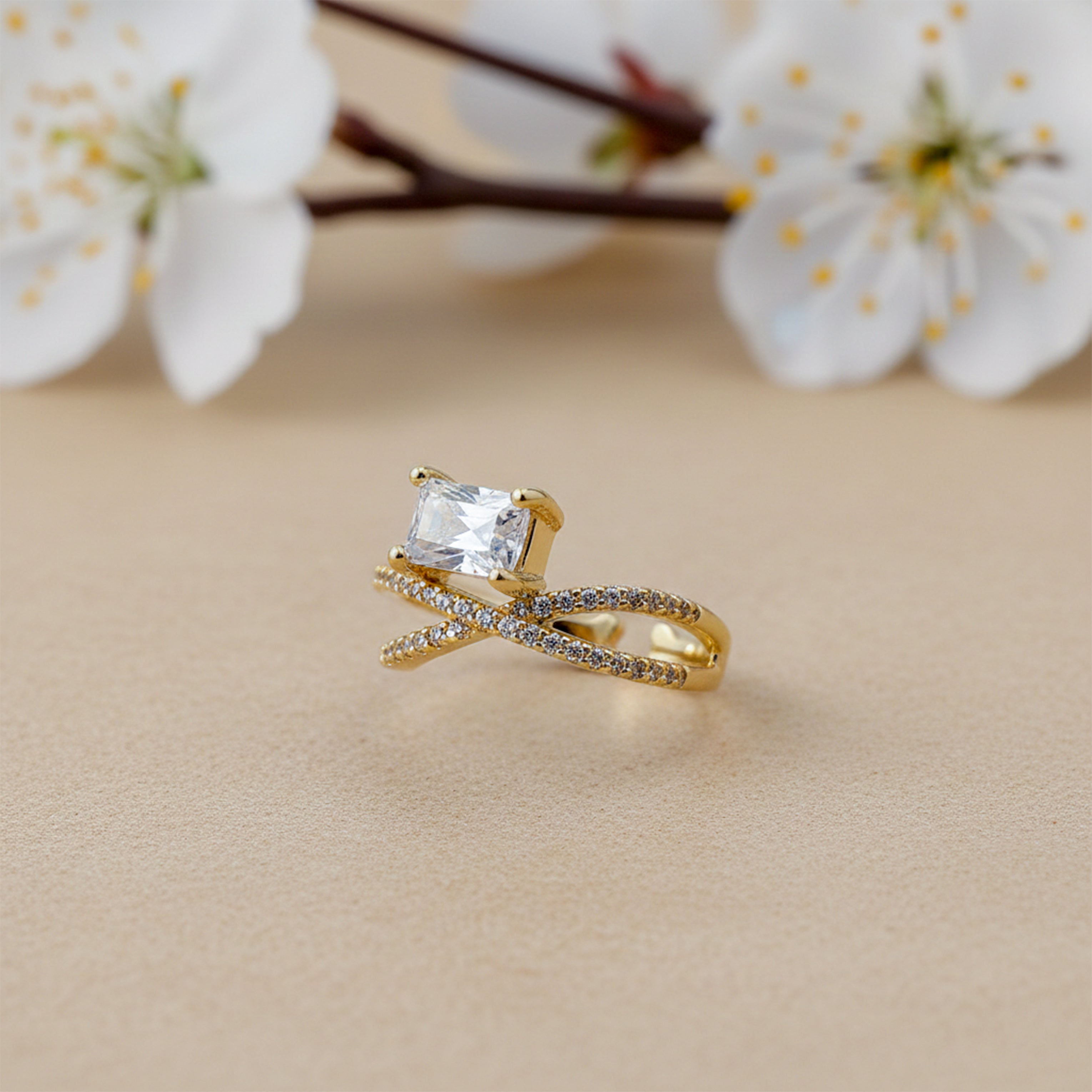 Gold-Toned Verde Cut Twist Band GWR -29