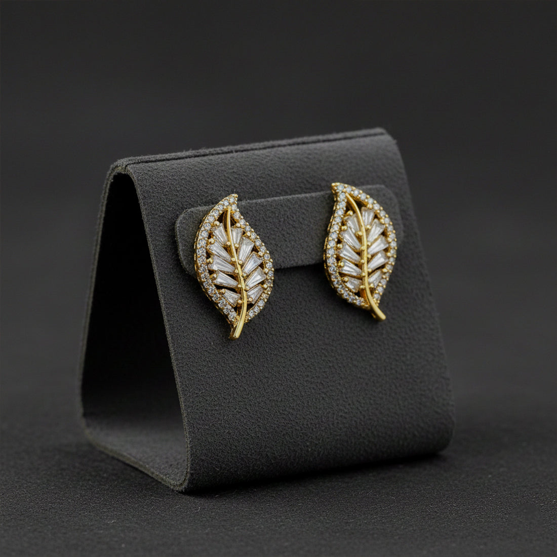 Cubic Zirconia Foliage Post Ear Studs GWE -138