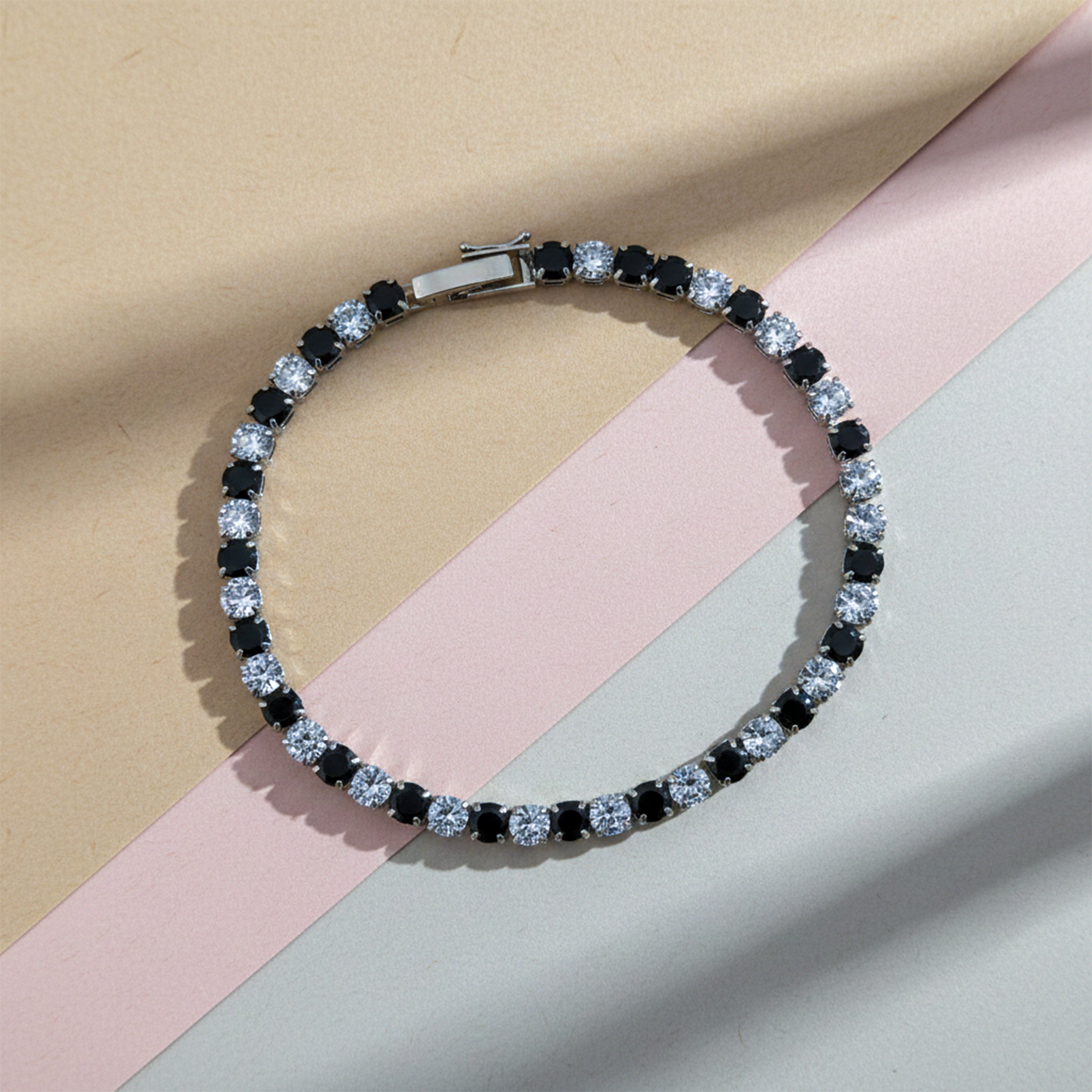 Black & Ivory Line Kangan GWB -80