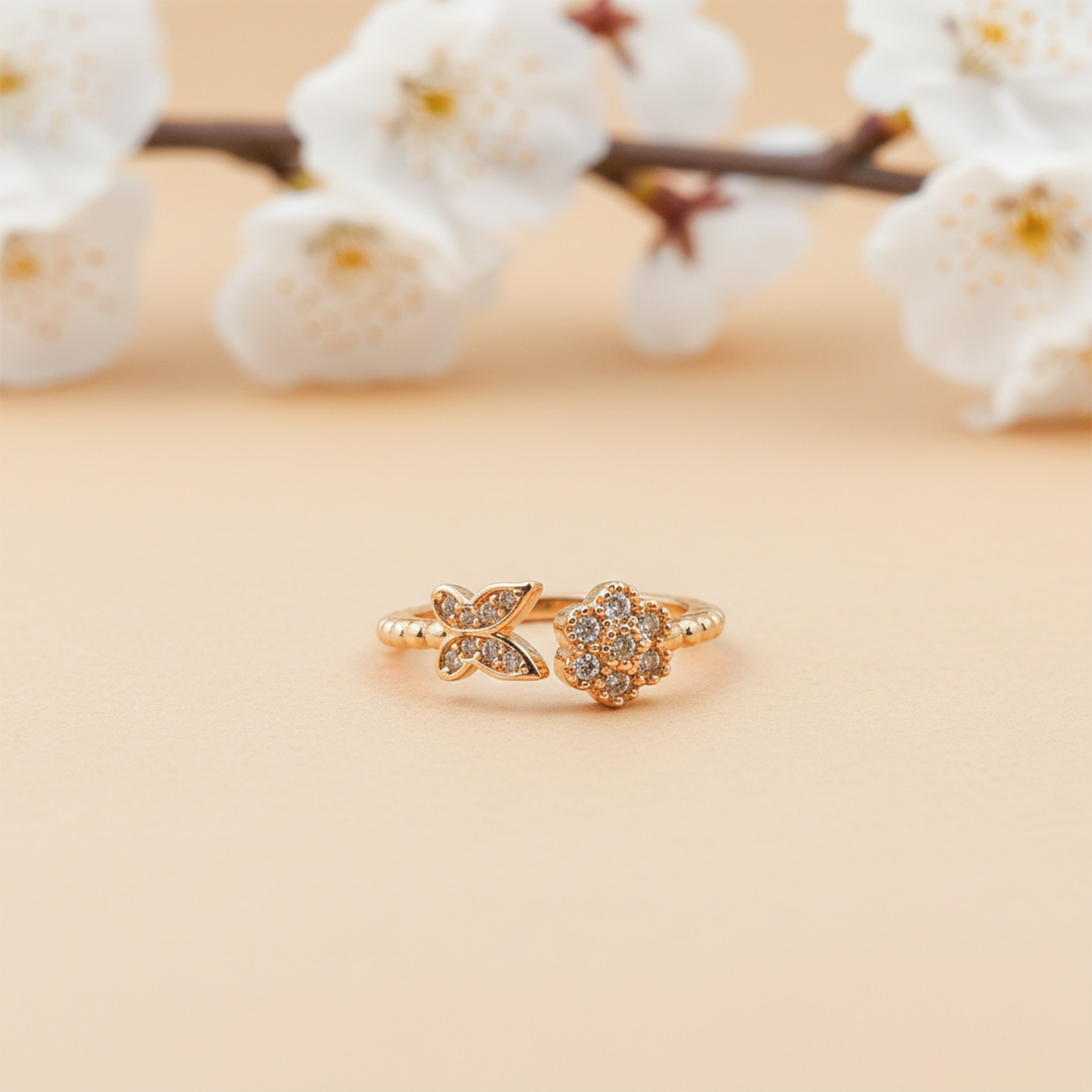 Gold-Toned Papillon Bloom Band GWR -11