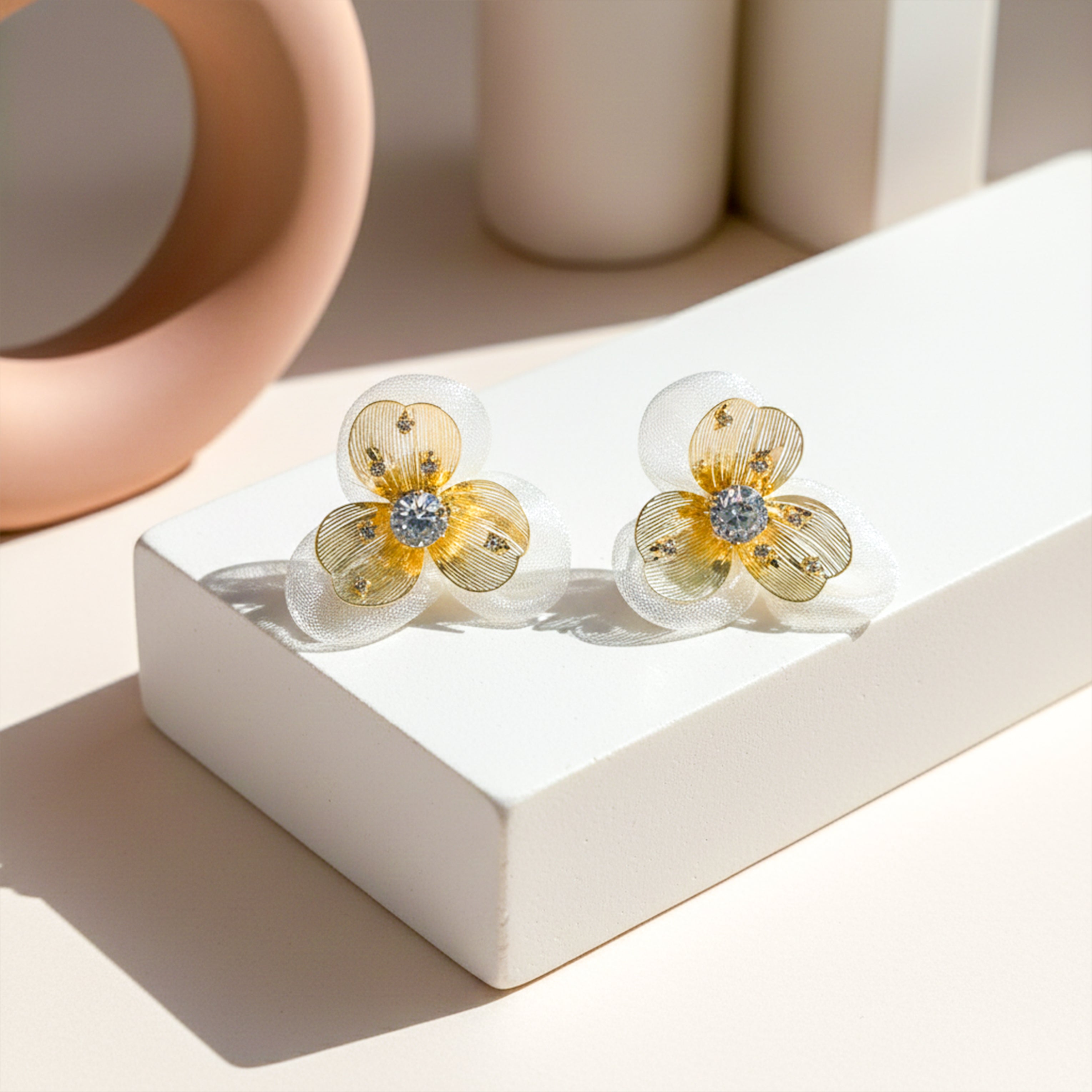Gold-Toned Sheer Foliage Post Ear Studs GWE -169
