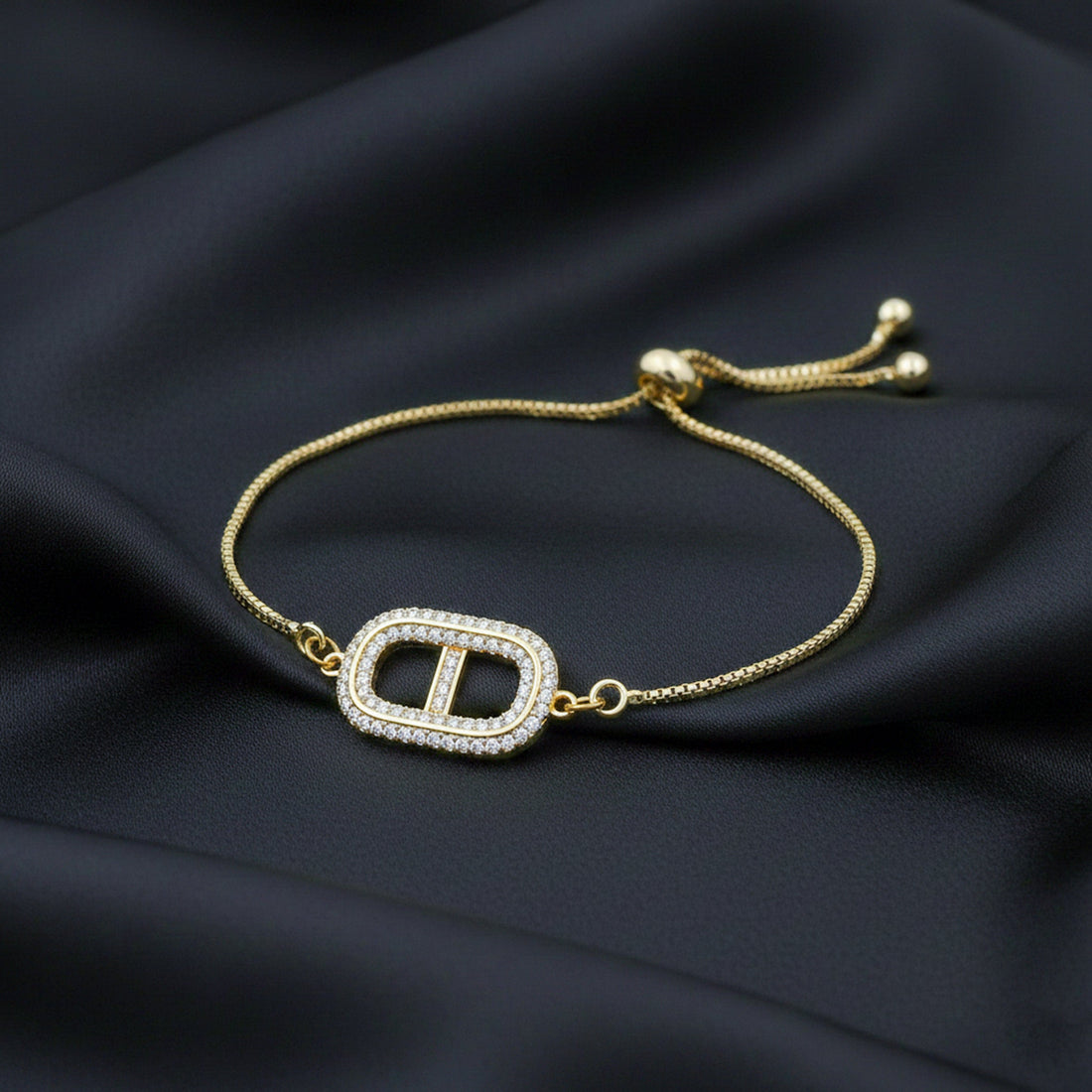 Initial Bracelet for women in Gold - Finora Jewels