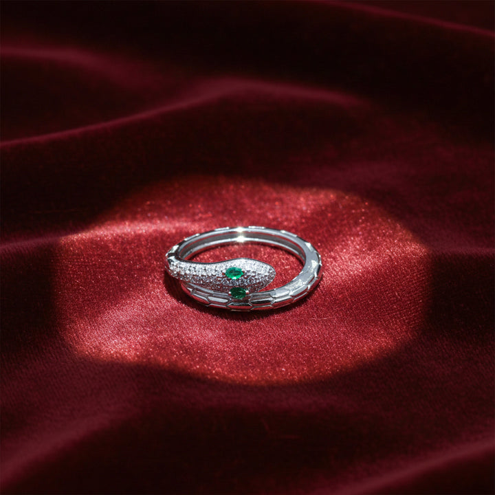 Emerald Eyes Snake Ring