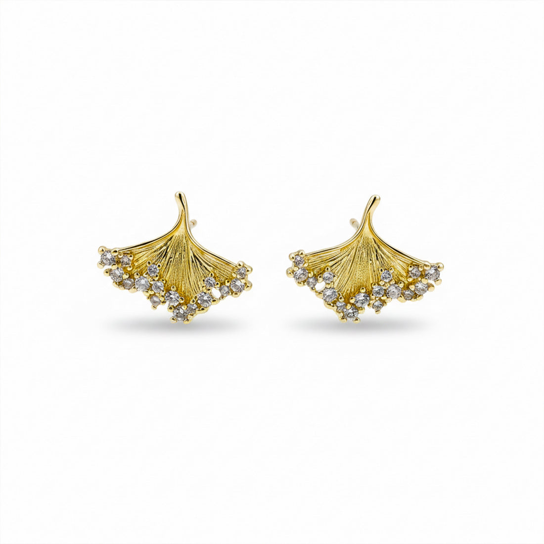 Leaf Stud Earrings for women in Gold - Finora Jewels