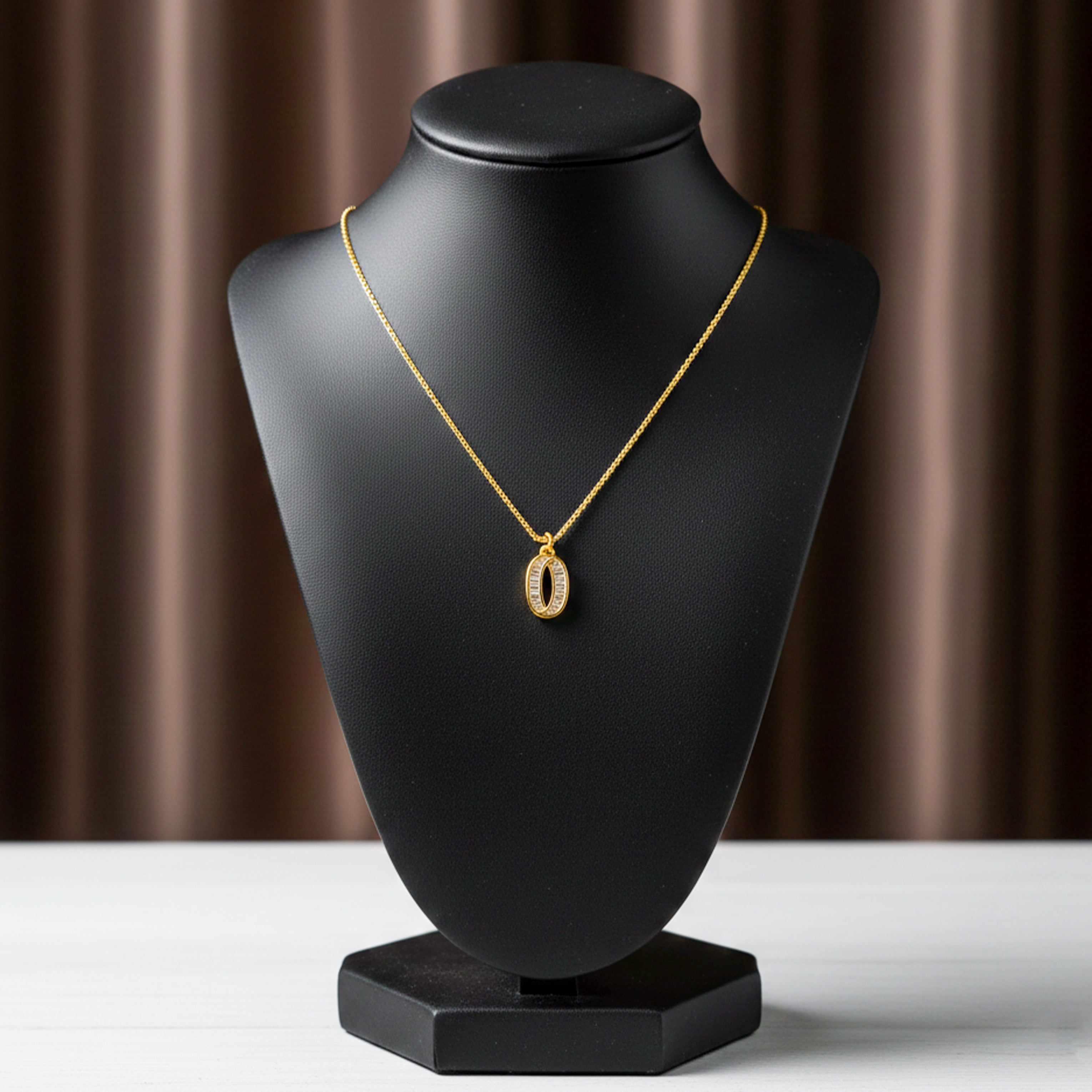 Gold Oval Spark Necklace for women - Finora Jewels