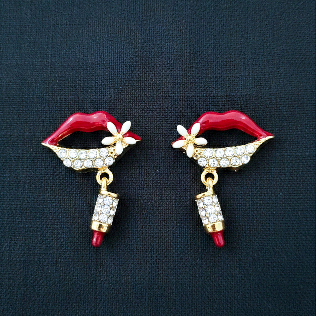 Red Lips Cubic Zirconia Dangle Ear Studs GWE -98