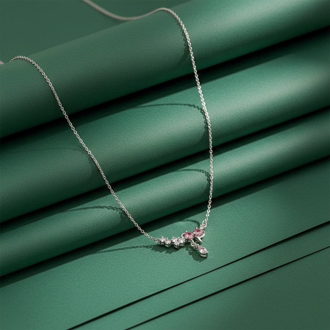 Women Necklace Silver-Tone Dainty Floral Silver jewellery - Finora Jewels