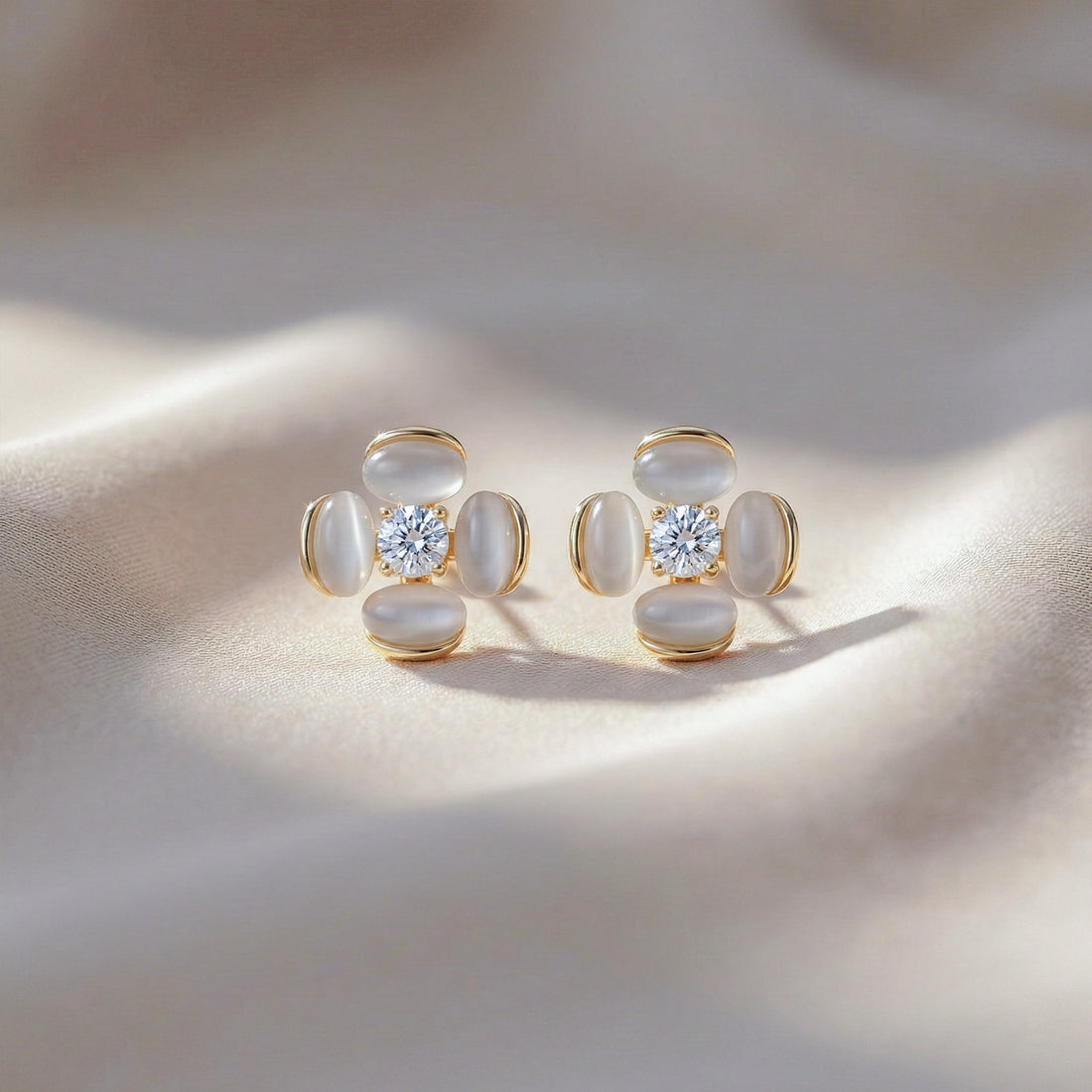 Moti Bloom Post Ear Studs GWE -107