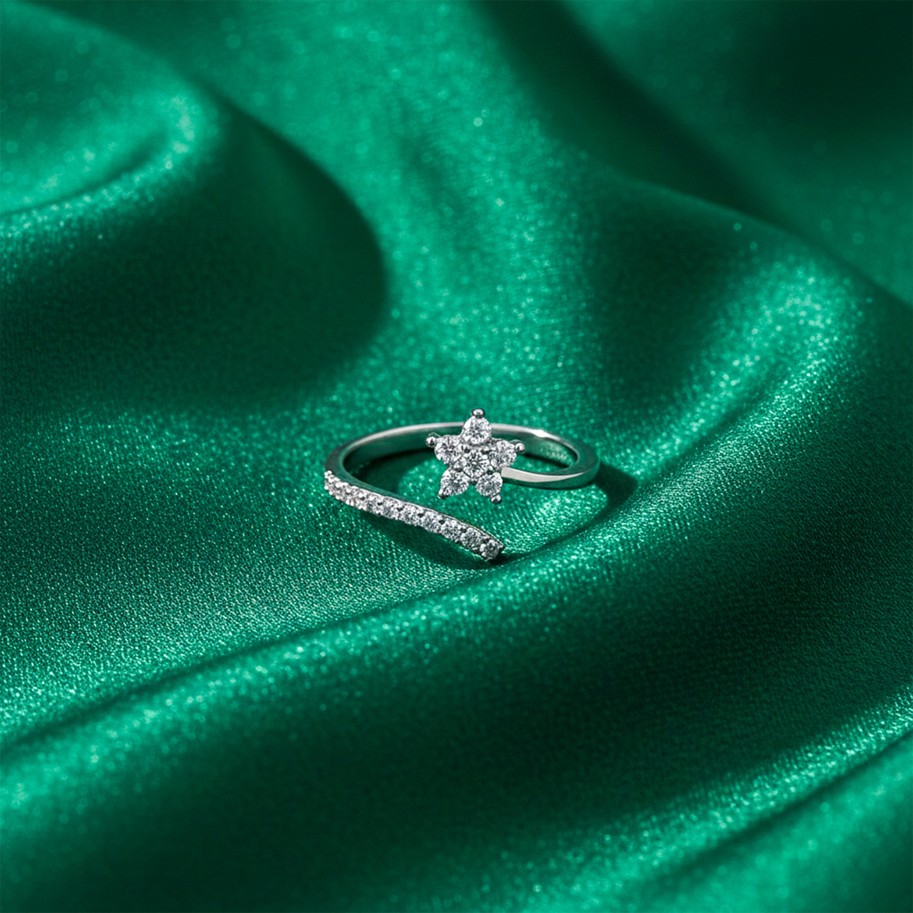 Silver Celestial Flexible Band GWR -80