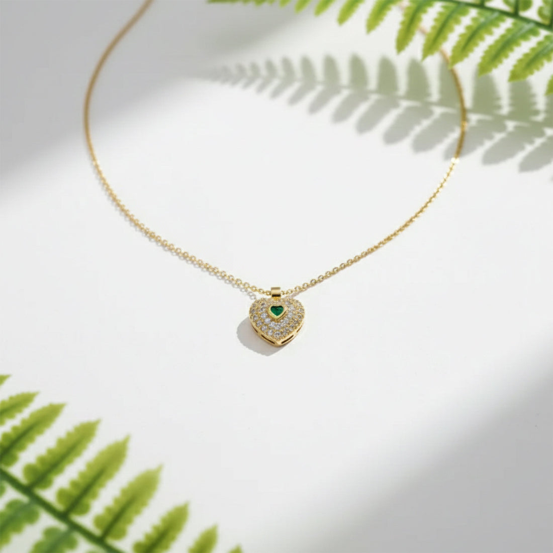 Regal Verde Love Pavé Women Neckless GWN -121