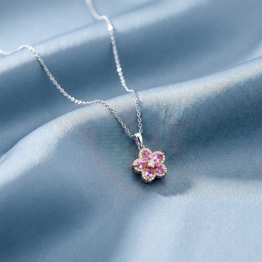 Rosette Foliage Cubic Zirconia Locket Women Link Set GWN -123