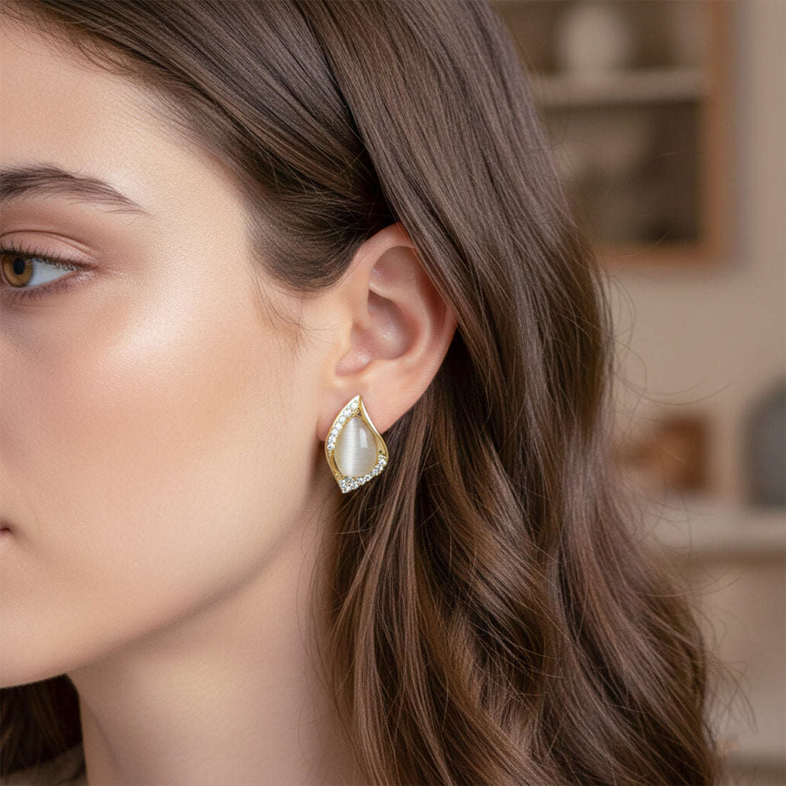 Women Stud Earrings Elegant Teardrop Crystal Stud Gold jewellery - Finora Jewels