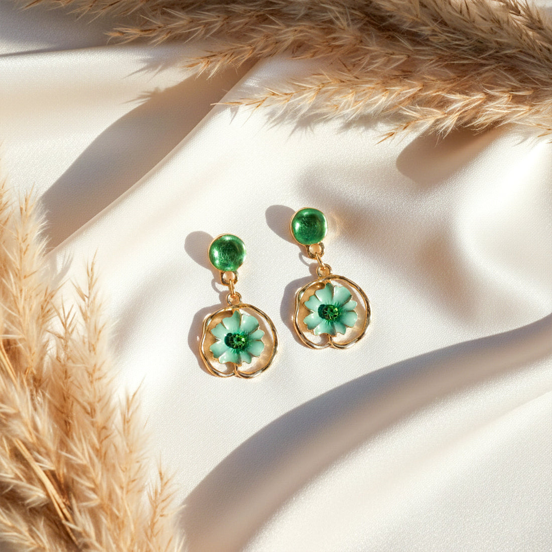 Bloom Gold Dangle Ear Studs GWE -191