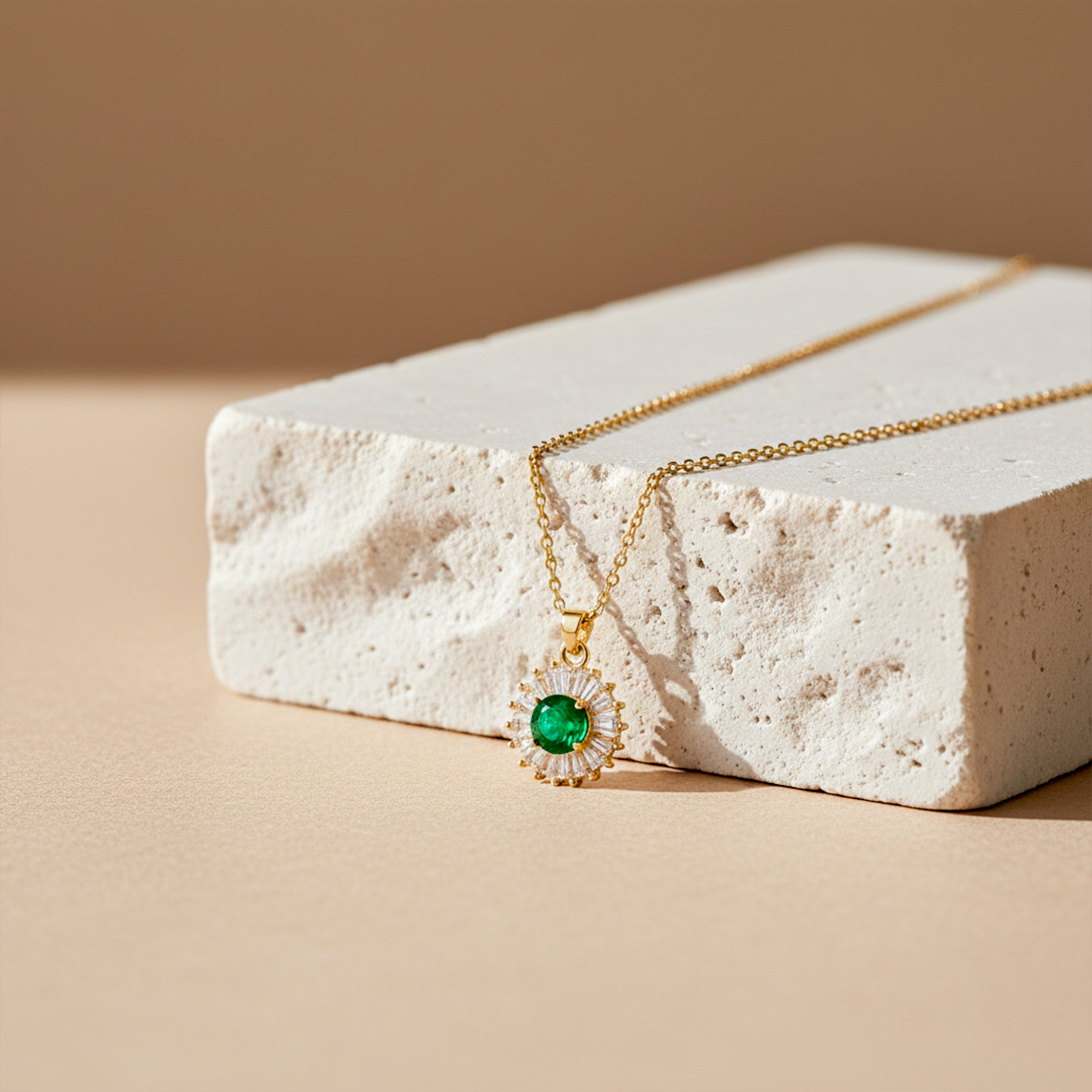Verde Jade Bloom Zirconia Locket Link Set GWN -82
